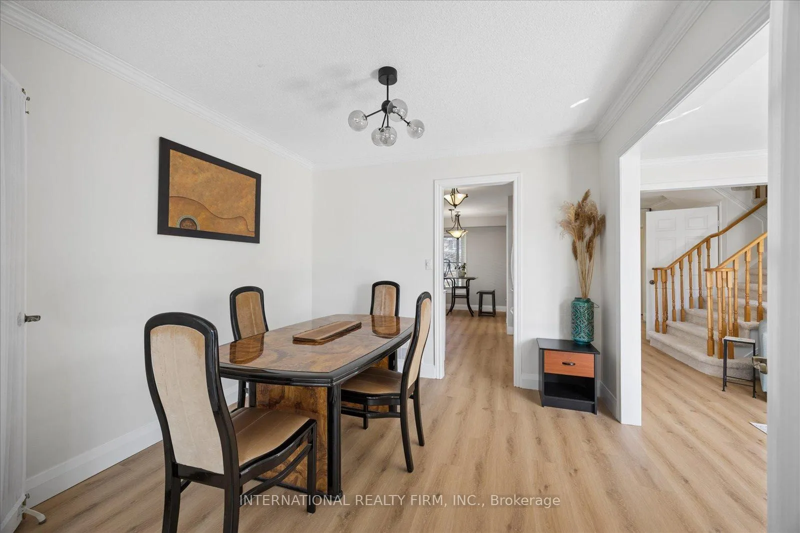 Photo 11 of 1472 Connery Crescent, Oshawa, Lakeview — HOMEH
