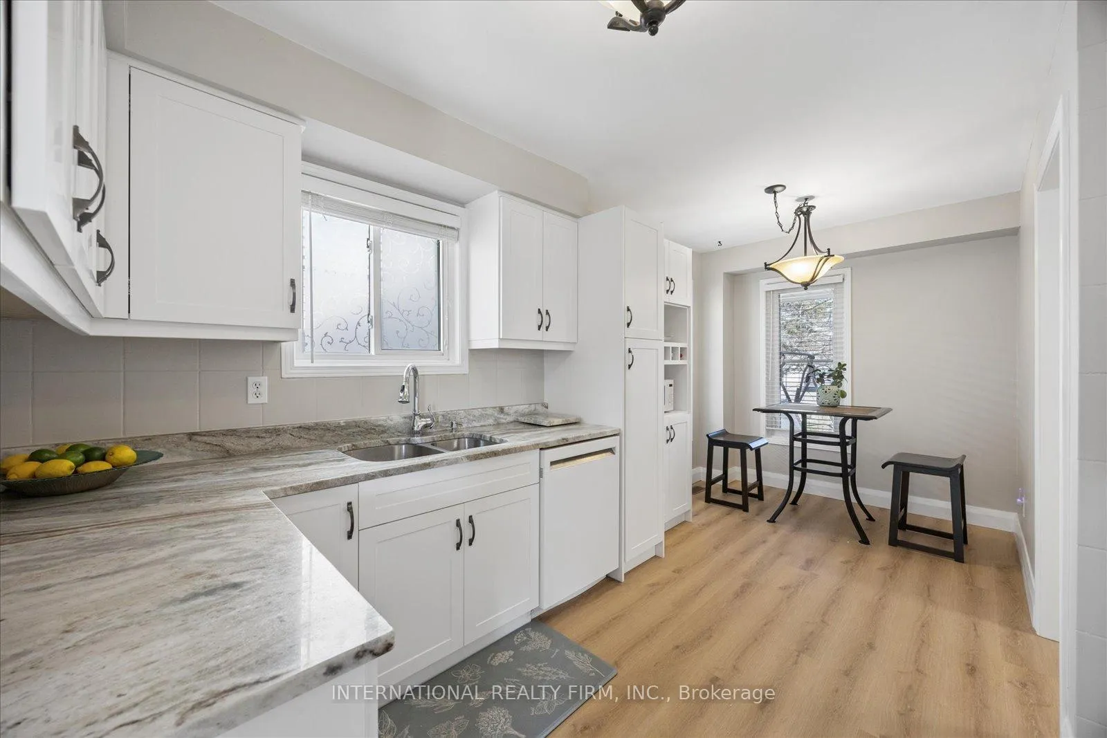 Photo 18 of 1472 Connery Crescent, Oshawa, Lakeview — HOMEH