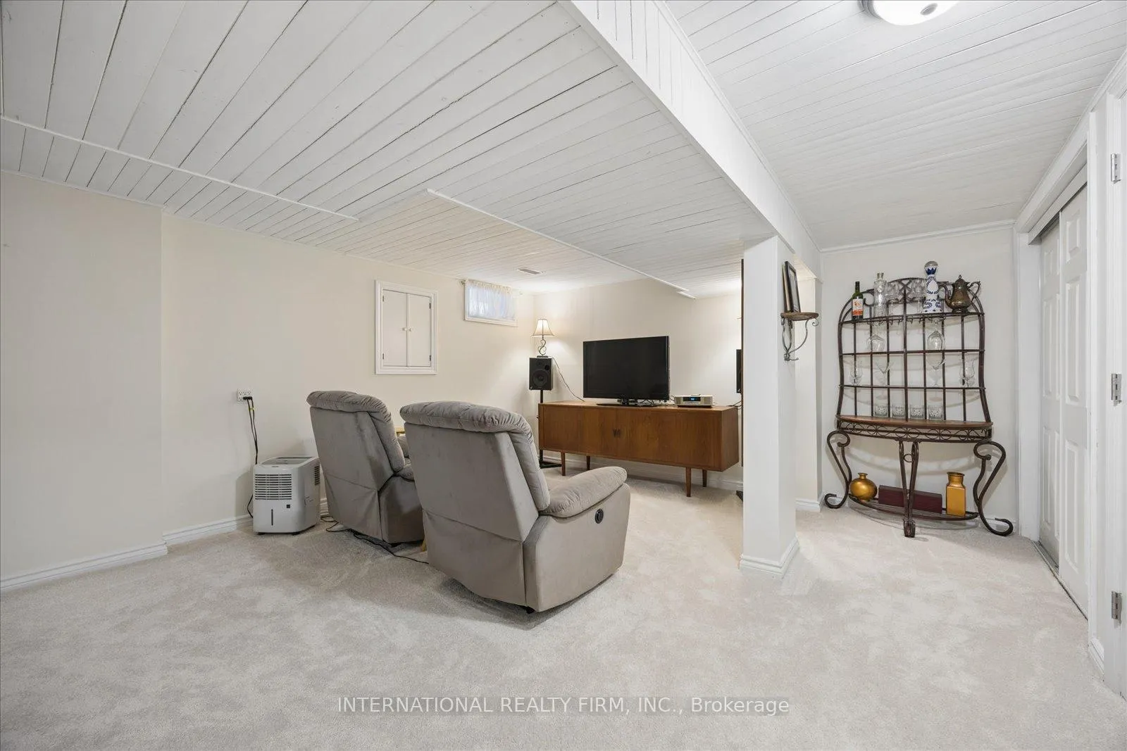 Photo 33 of 1472 Connery Crescent, Oshawa, Lakeview — HOMEH
