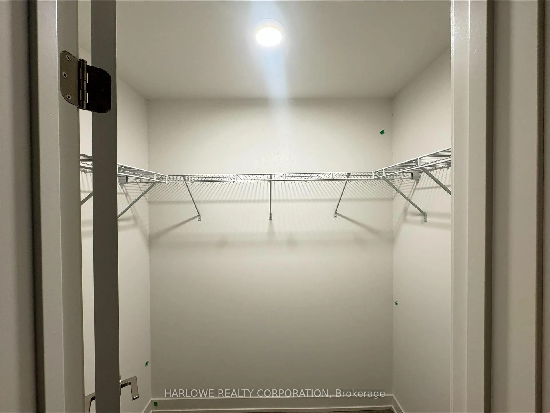 Photo 6 of Unit 930 A, 8119 Birchmount Road, Markham, Unionville — HOMEH