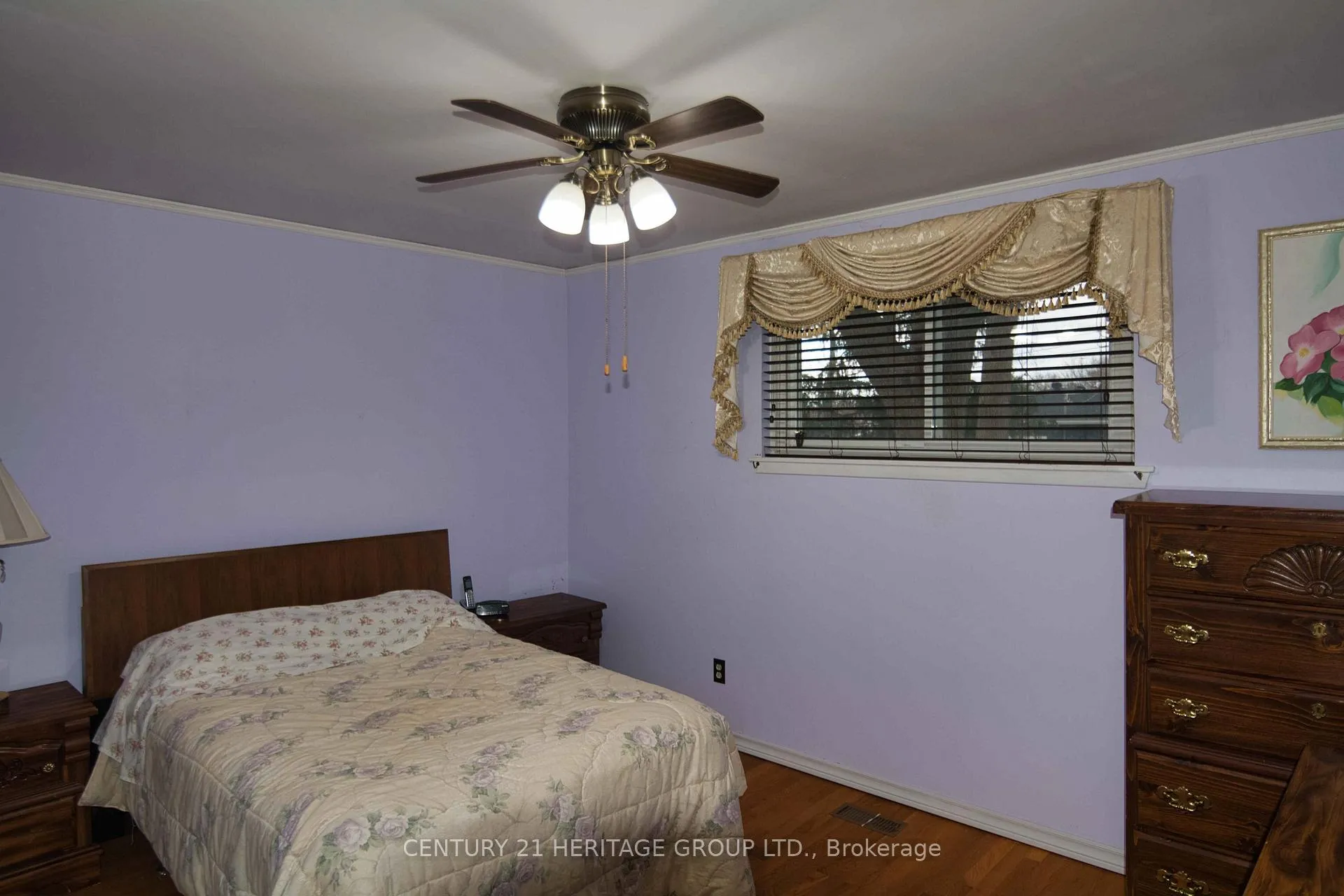 Photo 9 of 13 Eastern Avenue, New Tecumseth, Tottenham — HOMEH