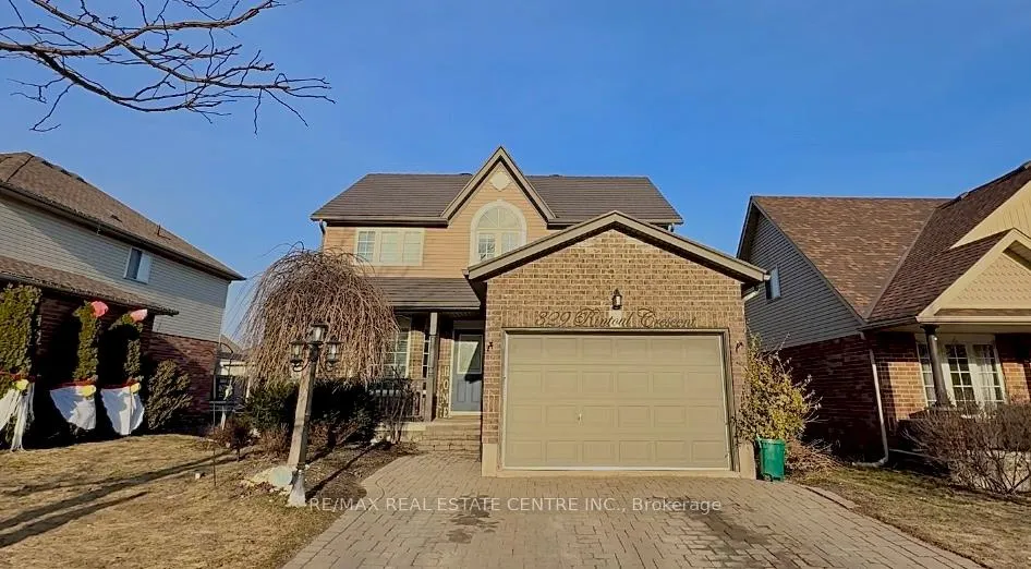 Front of 329 Rintoul Crescent
