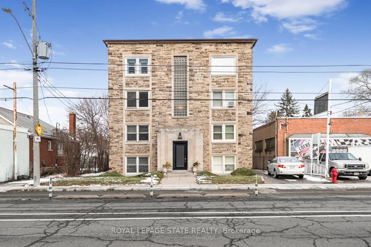 Photo 2 of Unit 5, 802 King Street W, Hamilton, Westdale — HOMEH
