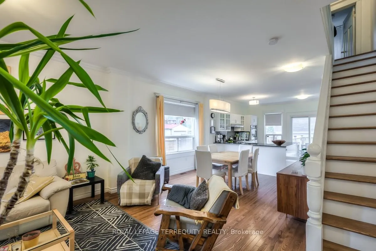 Photo 11 of 53 Muriel Avenue, Toronto, Danforth — HOMEH