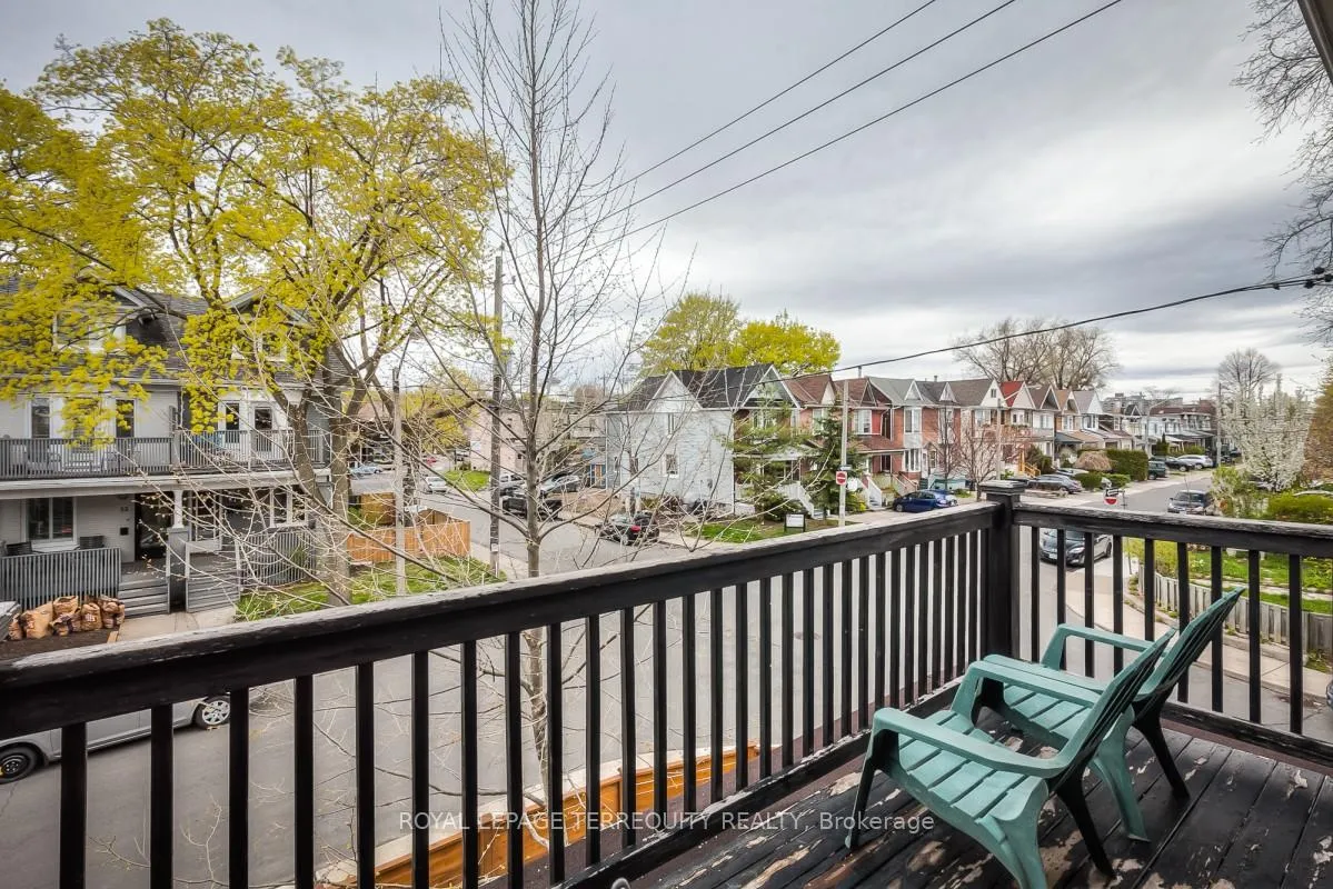 Photo 33 of 53 Muriel Avenue, Toronto, Danforth — HOMEH