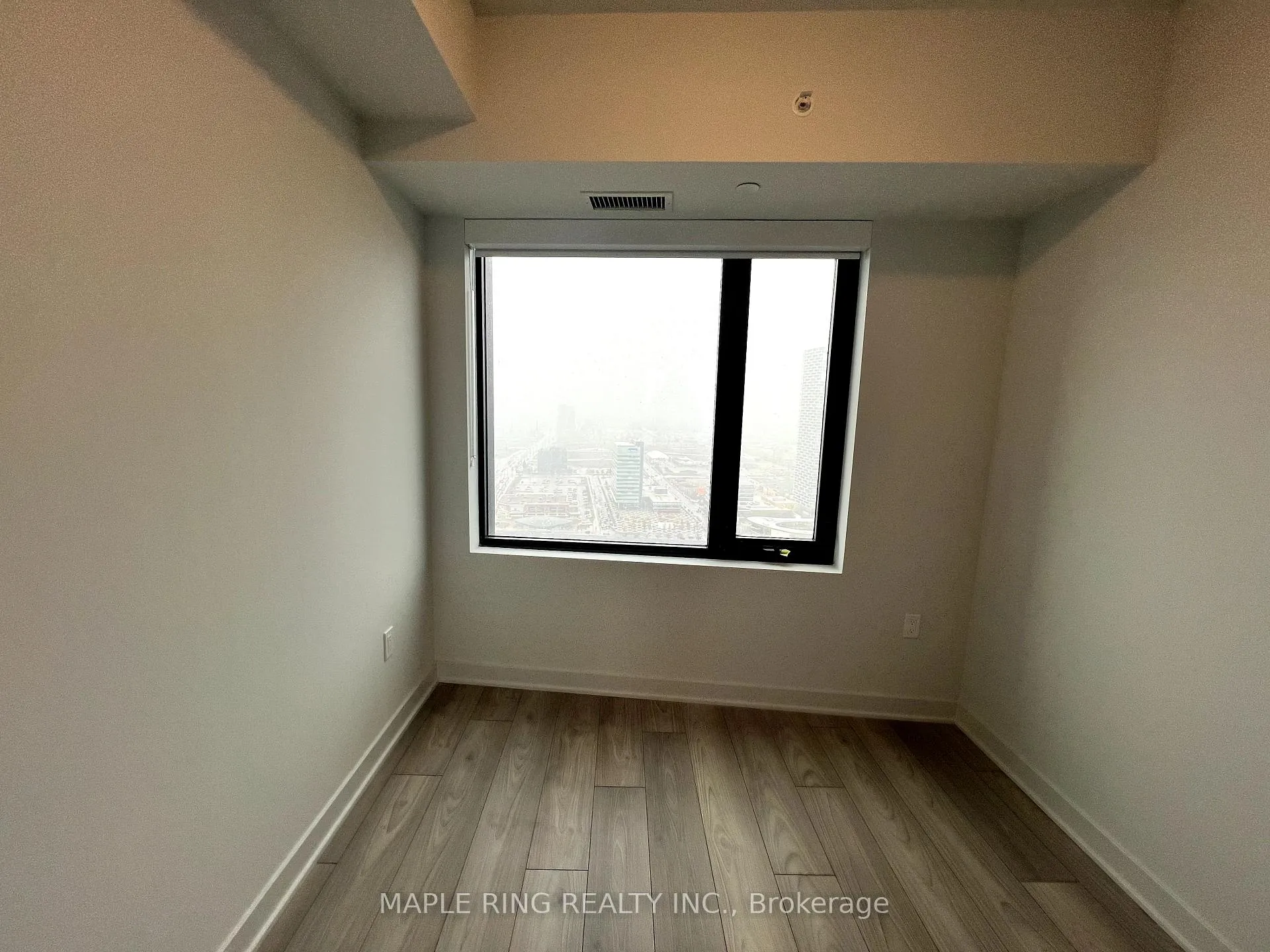 Photo 7 of Unit 3708, 2920 Highway 7 Road, Vaughan, Concord — HOMEH