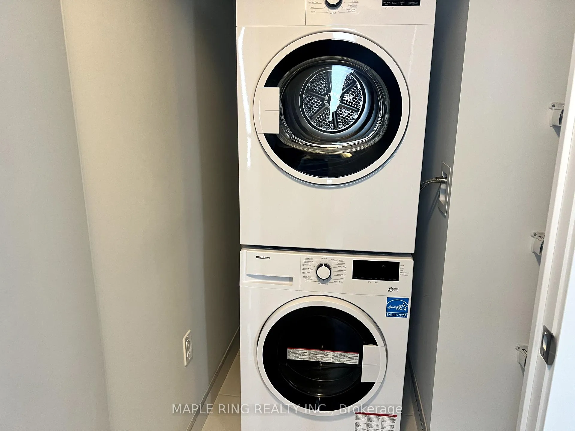 Photo 11 of Unit 3708, 2920 Highway 7 Road, Vaughan, Concord — HOMEH