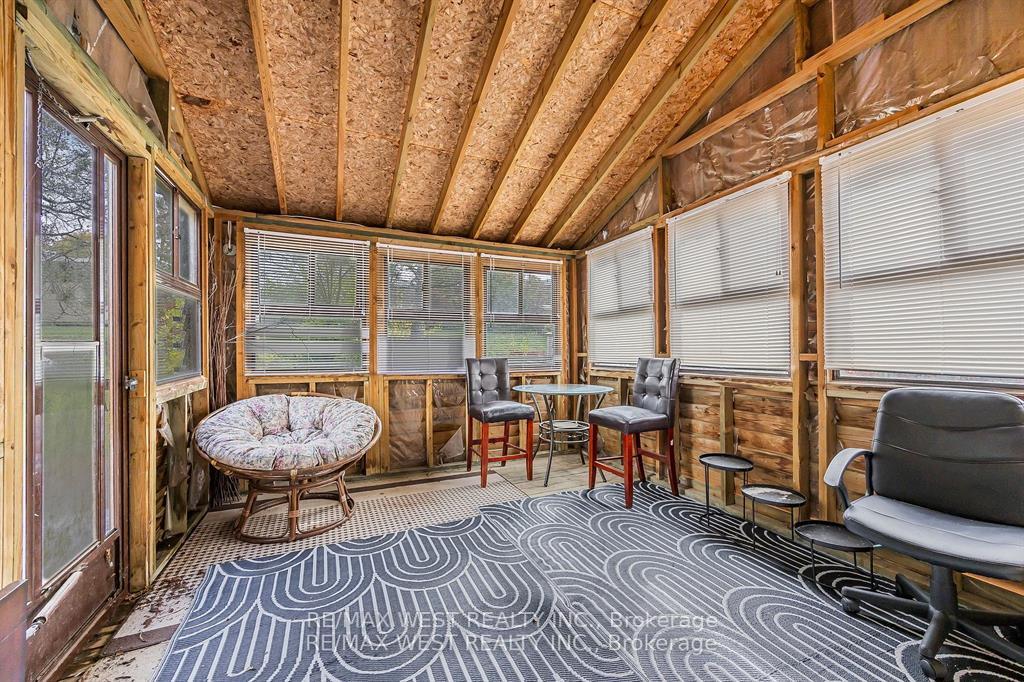 Photo 30 of 230 Browning Trail, Barrie, Letitia Heights — HOMEH