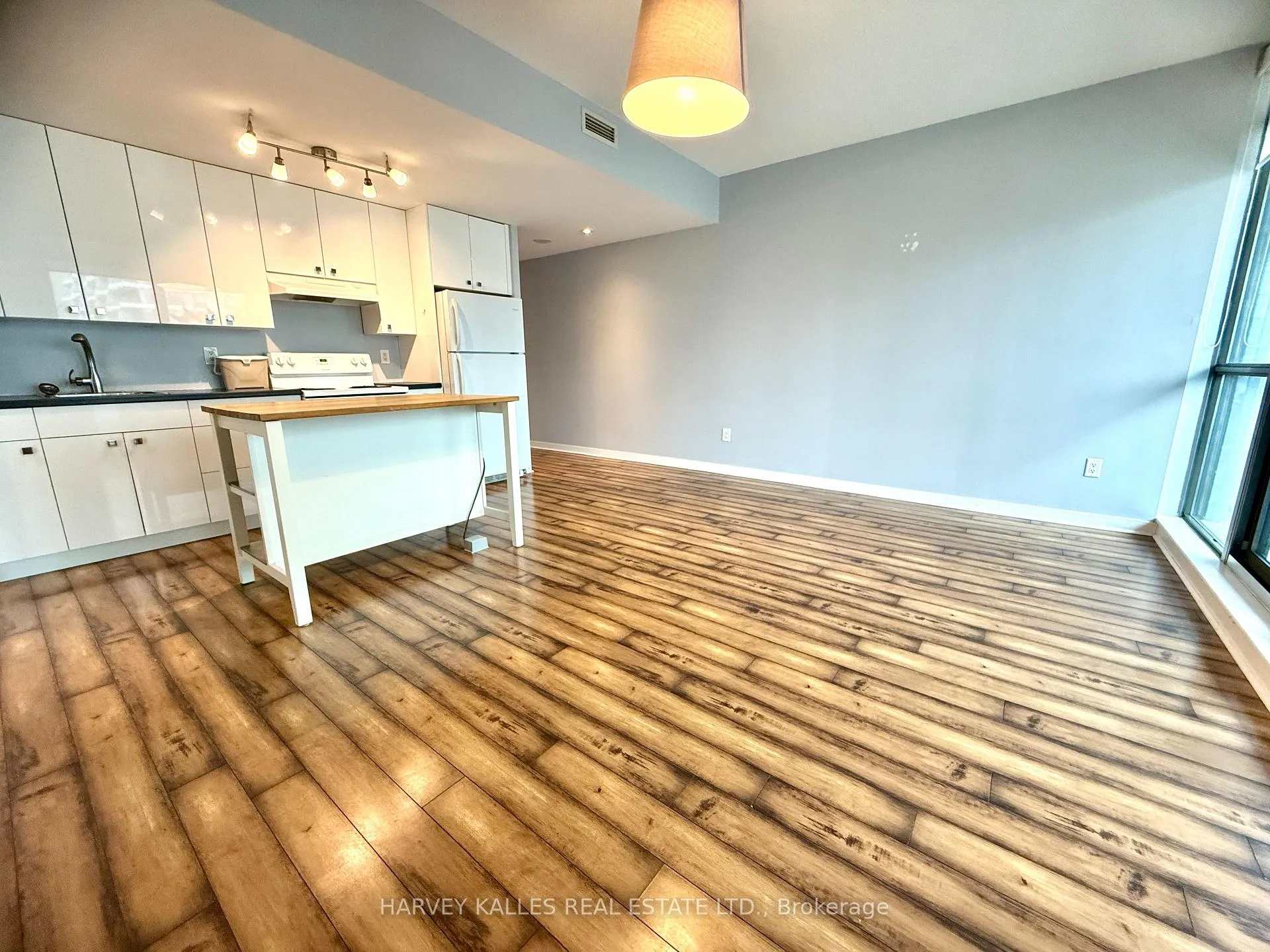 Photo 13 of Unit 1105, 281 Mutual Street, Toronto, Church-Yonge Corridor — HOMEH