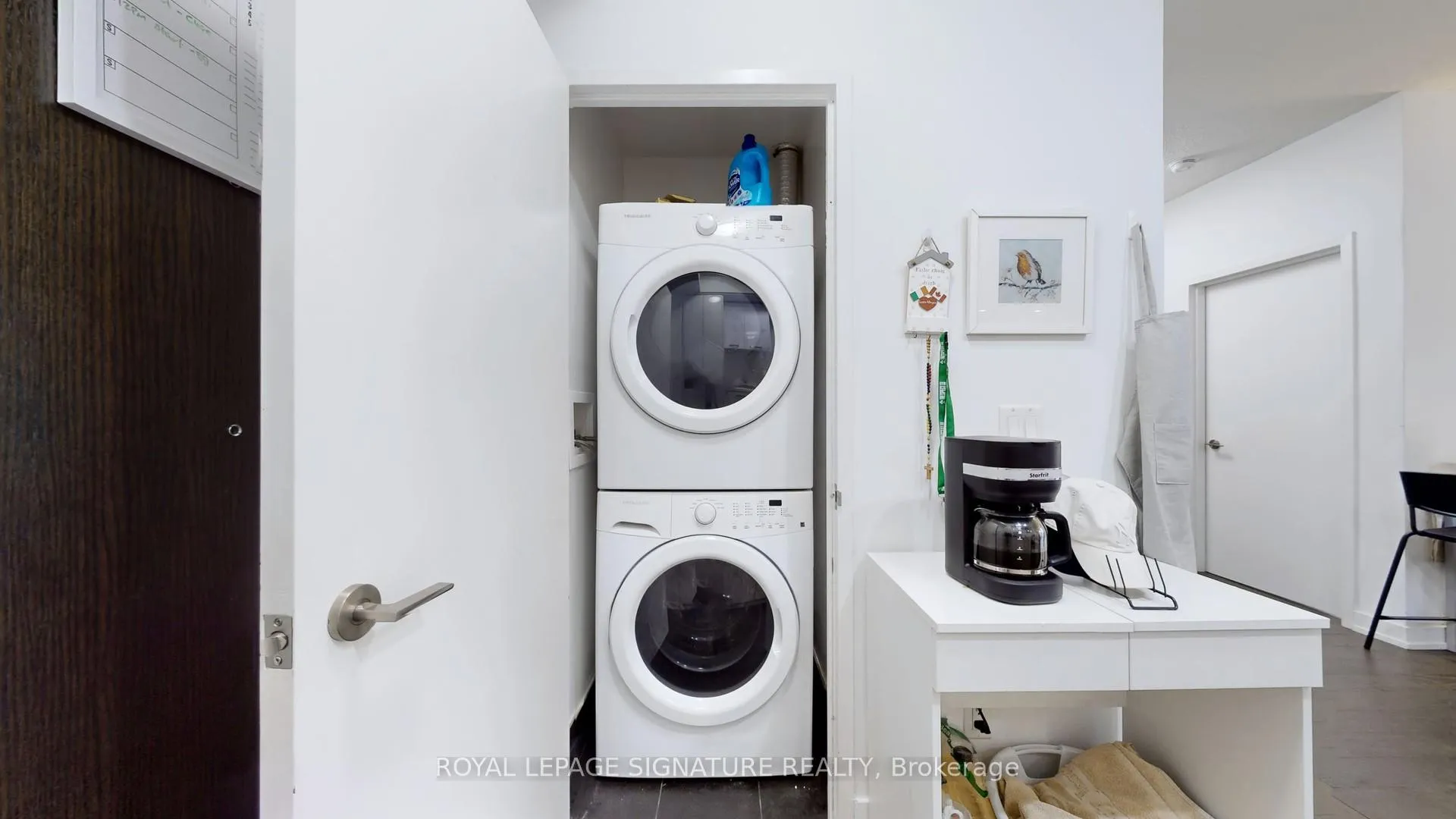 Photo 17 of Unit N120, 120 Bayview Avenue, Toronto, Waterfront Communities — HOMEH