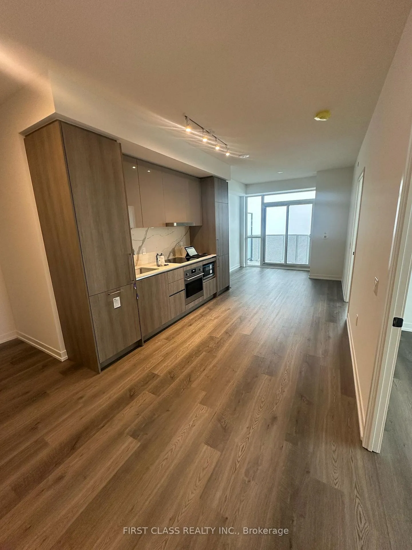 Photo 2 of Unit 4206, 195 Commerce Street, Vaughan, Vaughan Corporate Centre — HOMEH