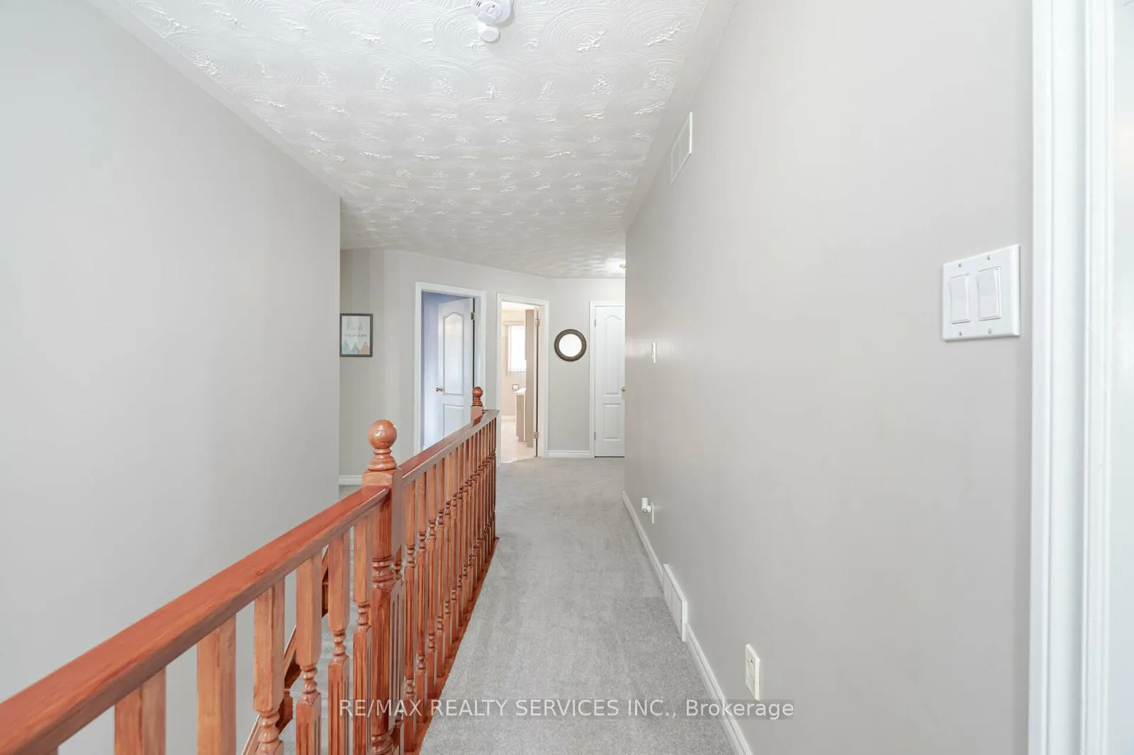 Photo 18 of 41 Jadestone Court, Kitchener — HOMEH