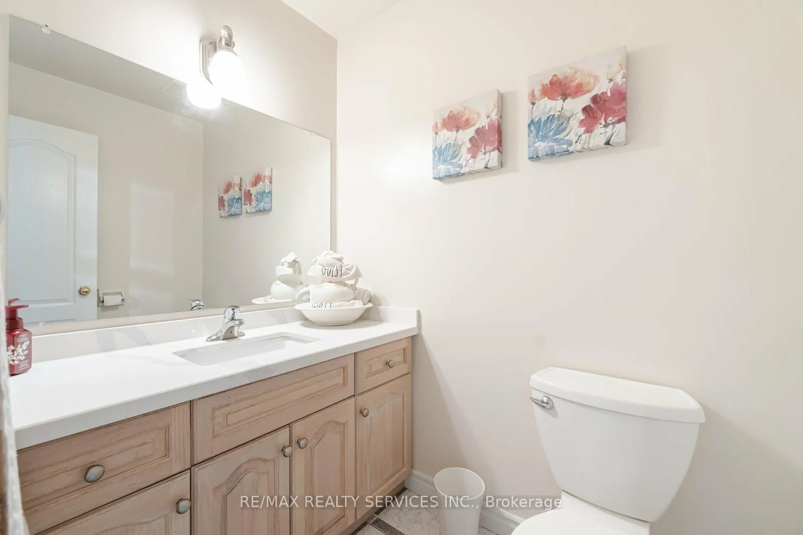 Photo 29 of 41 Jadestone Court, Kitchener — HOMEH