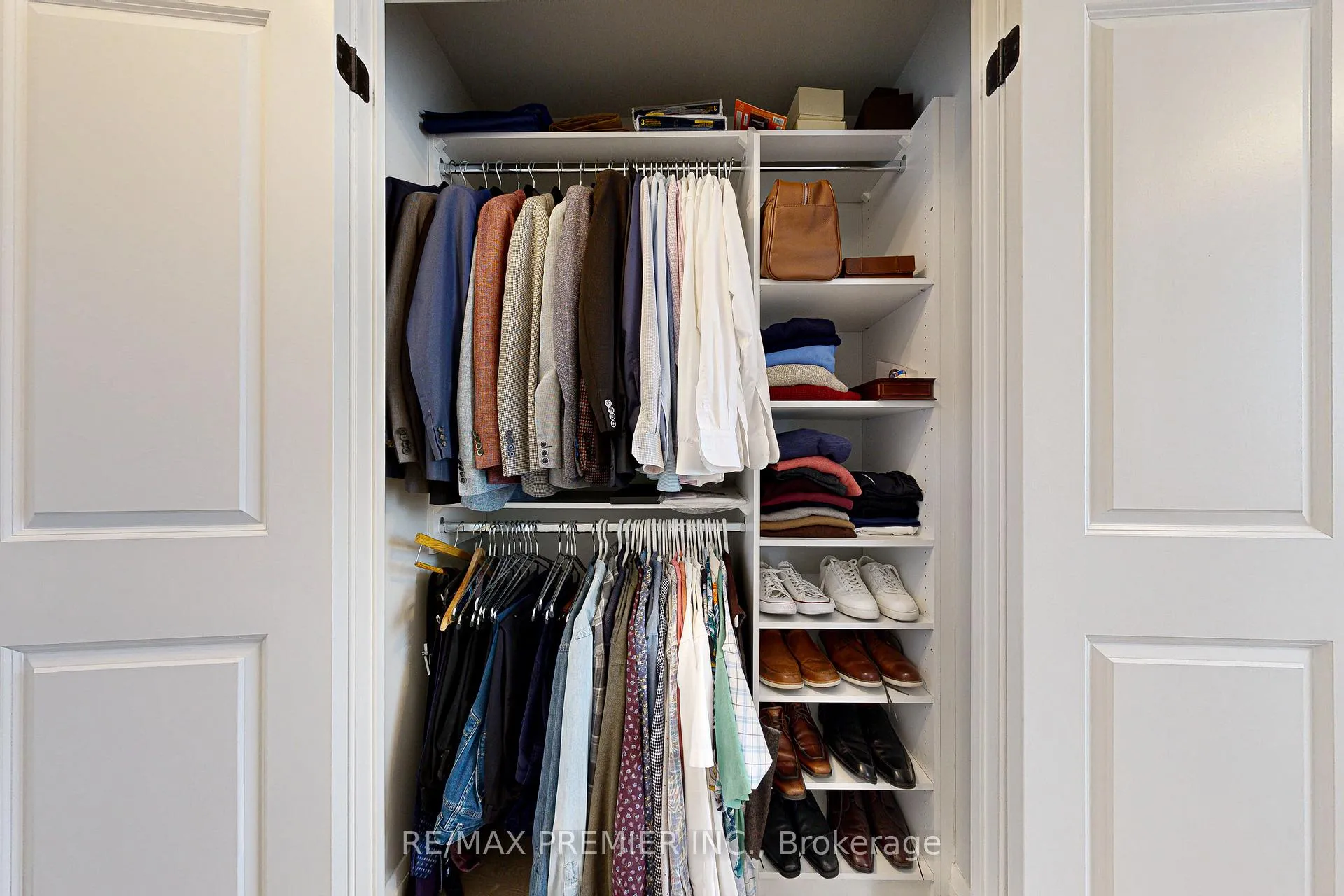 Photo 25 of Unit STE412, 9225 Jane Street, Vaughan, Maple — HOMEH