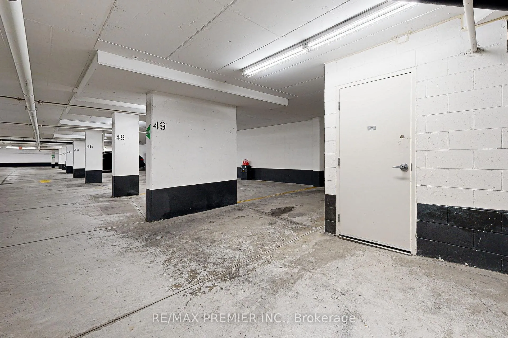 Photo 39 of Unit STE412, 9225 Jane Street, Vaughan, Maple — HOMEH
