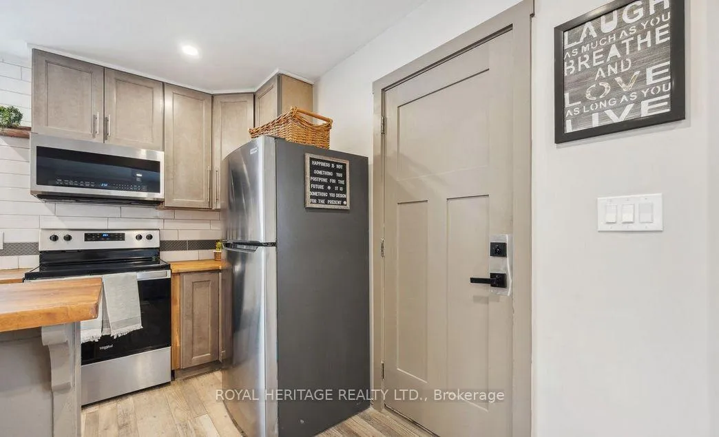 Photo 12 of 1143 Cedar Street, Oshawa, Lakeview — HOMEH