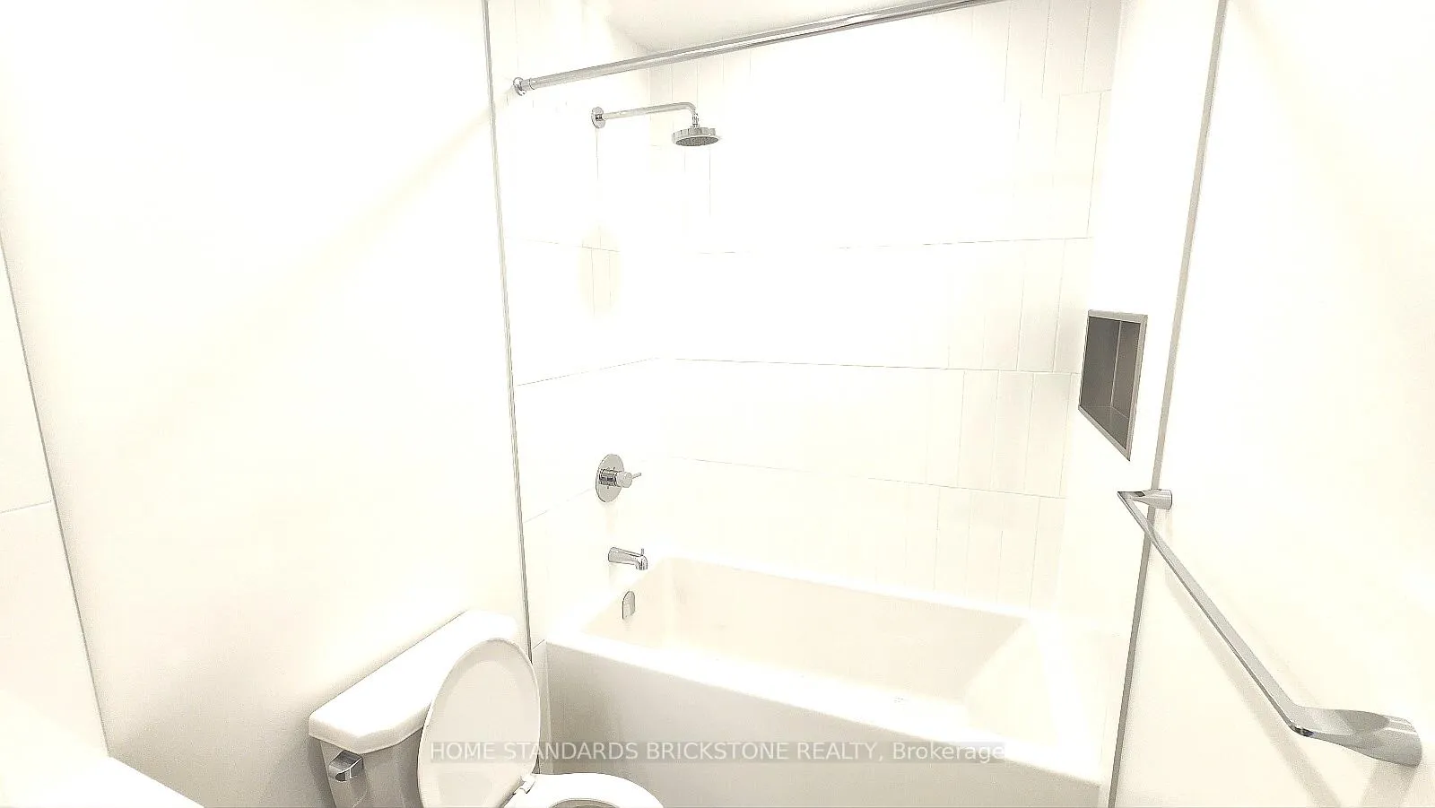 Photo 12 of Unit A716, 7950 Bathurst Street, Vaughan, Beverley Glen — HOMEH