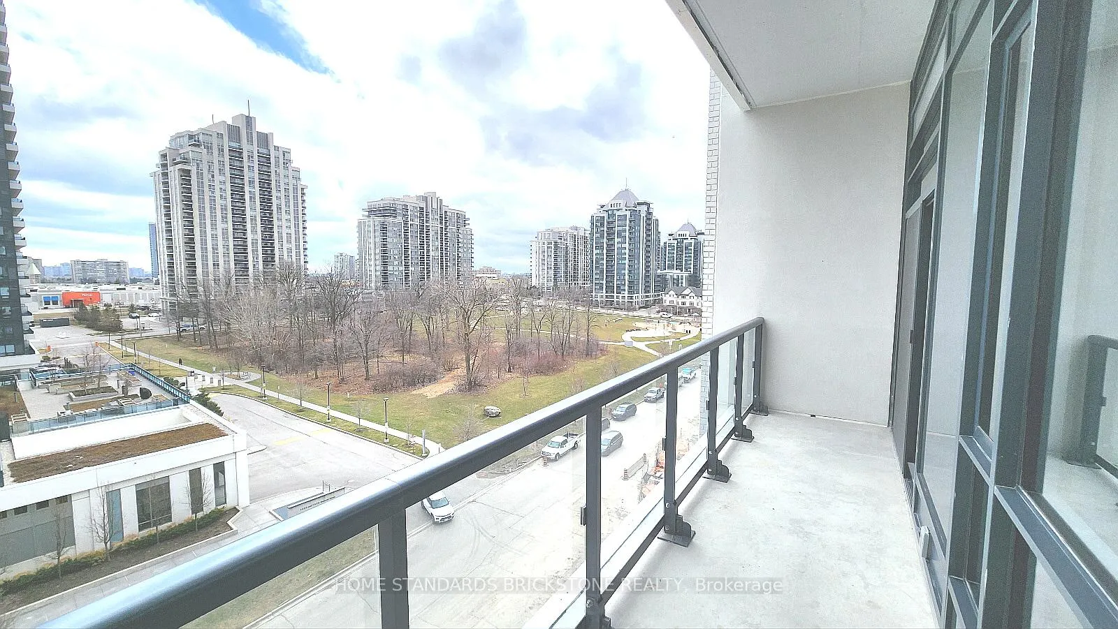 Photo 15 of Unit A716, 7950 Bathurst Street, Vaughan, Beverley Glen — HOMEH