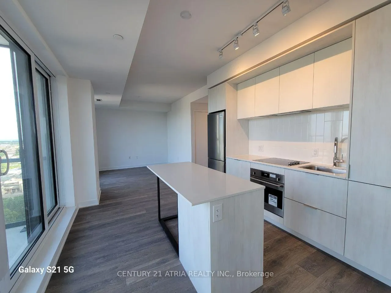 Photo 4 of Unit 1710, 130 River Street, Toronto, Regent Park — HOMEH