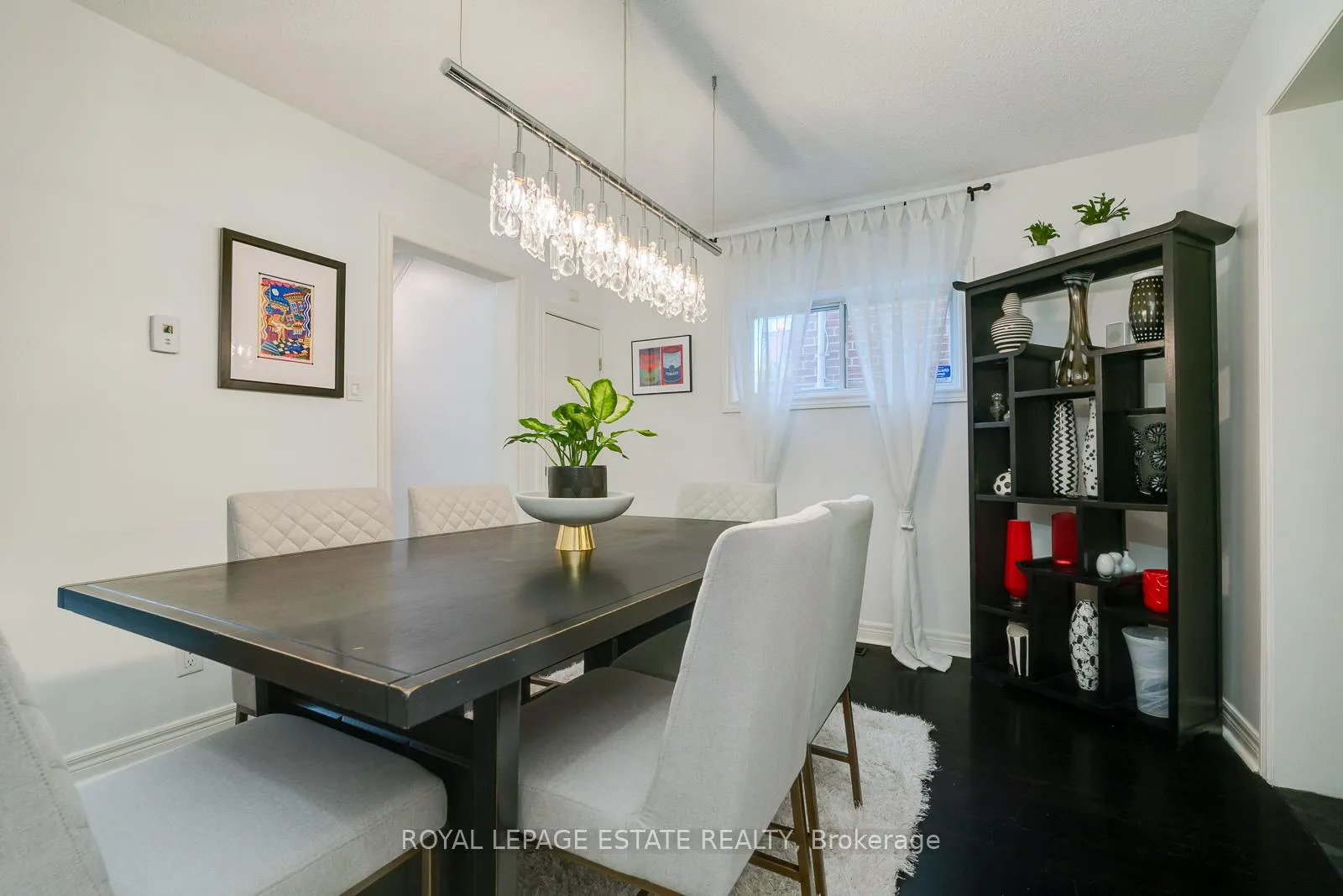 Photo 8 of 225 Pickering Street, Toronto, East End-Danforth — HOMEH