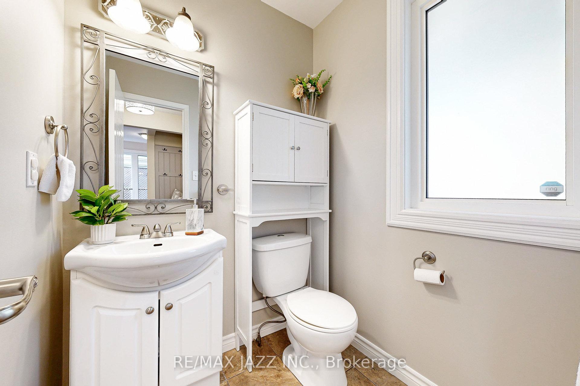 Photo 8 of 98 Penfound Drive, Clarington, Bowmanville — HOMEH