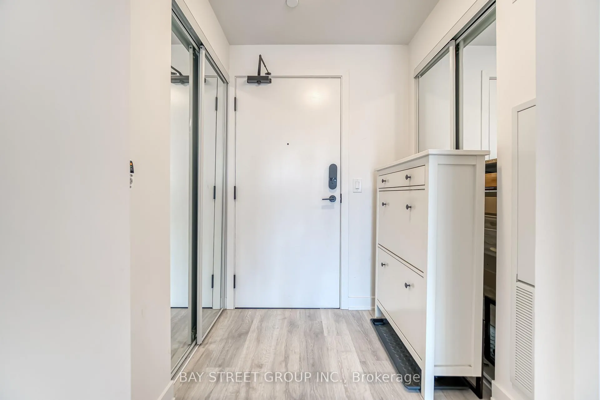 Photo 3 of Unit 665B, 135 Lower Sherbourne Street, Toronto, Moss Park — HOMEH
