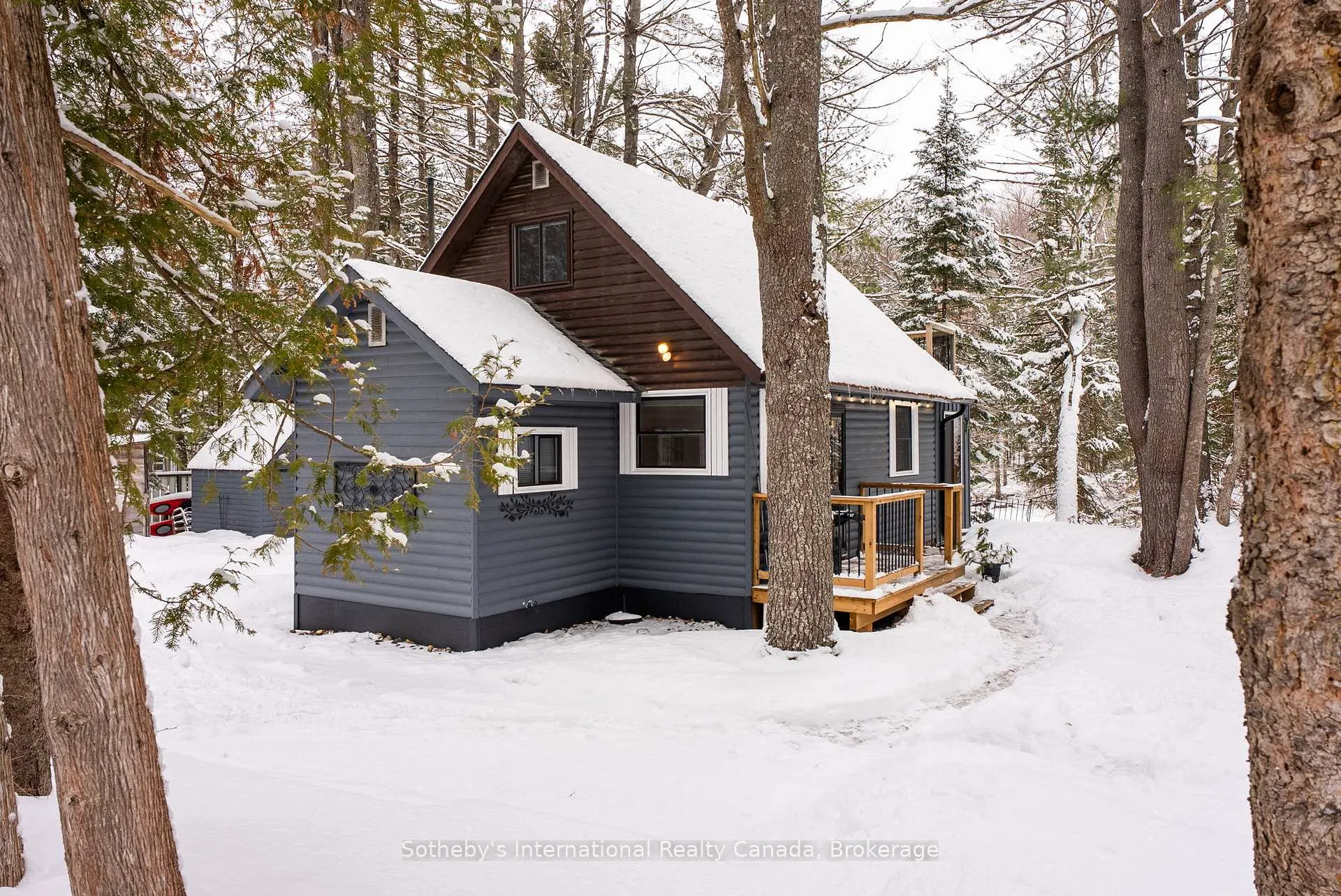 Photo 3 of 1079 Jopling Road, Minden Hills, Snowdon — HOMEH