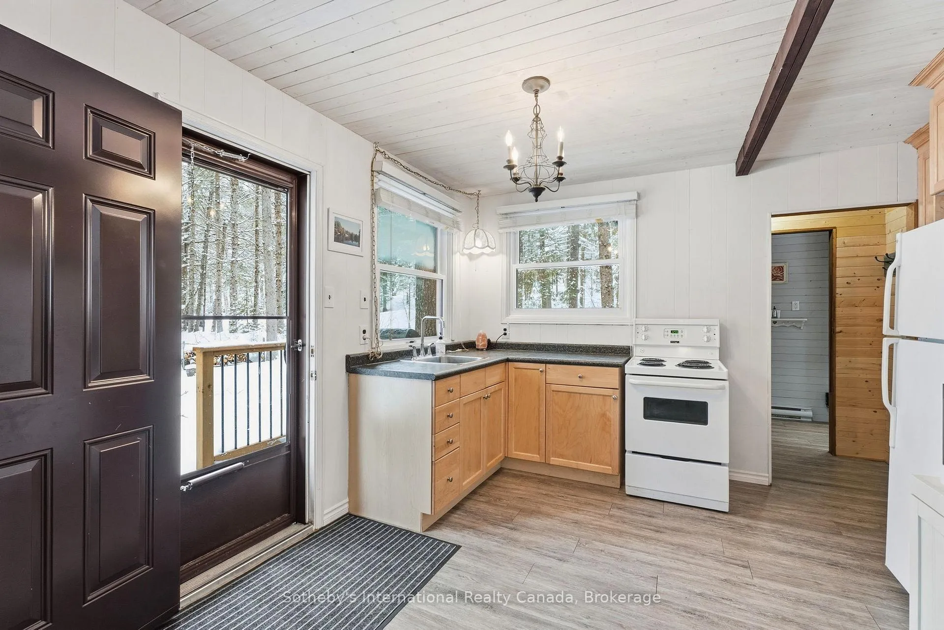 Photo 13 of 1079 Jopling Road, Minden Hills, Snowdon — HOMEH