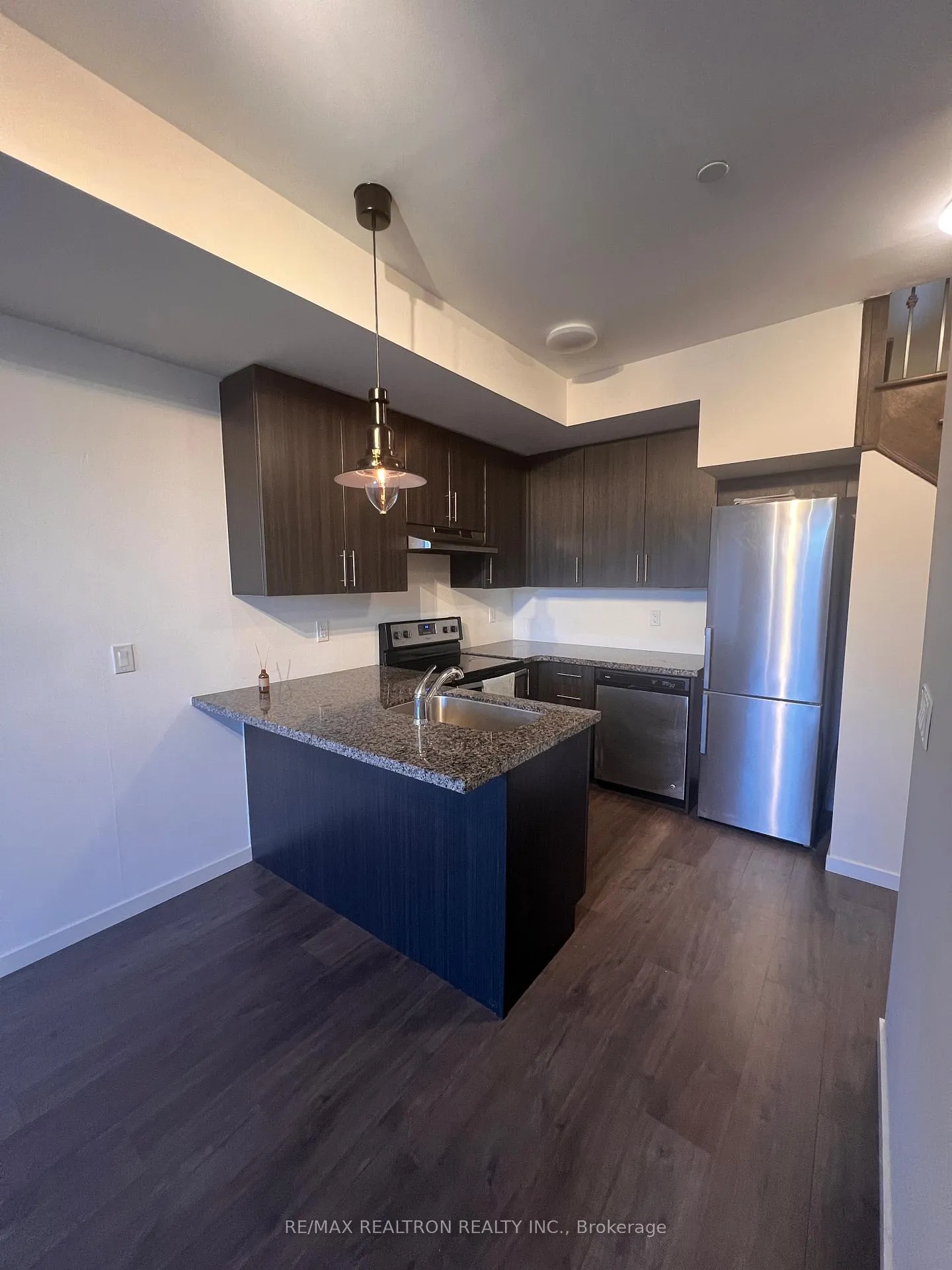 Photo 3 of Unit 23, 200 Alex Gardner Circle, Aurora, Aurora Heights — HOMEH
