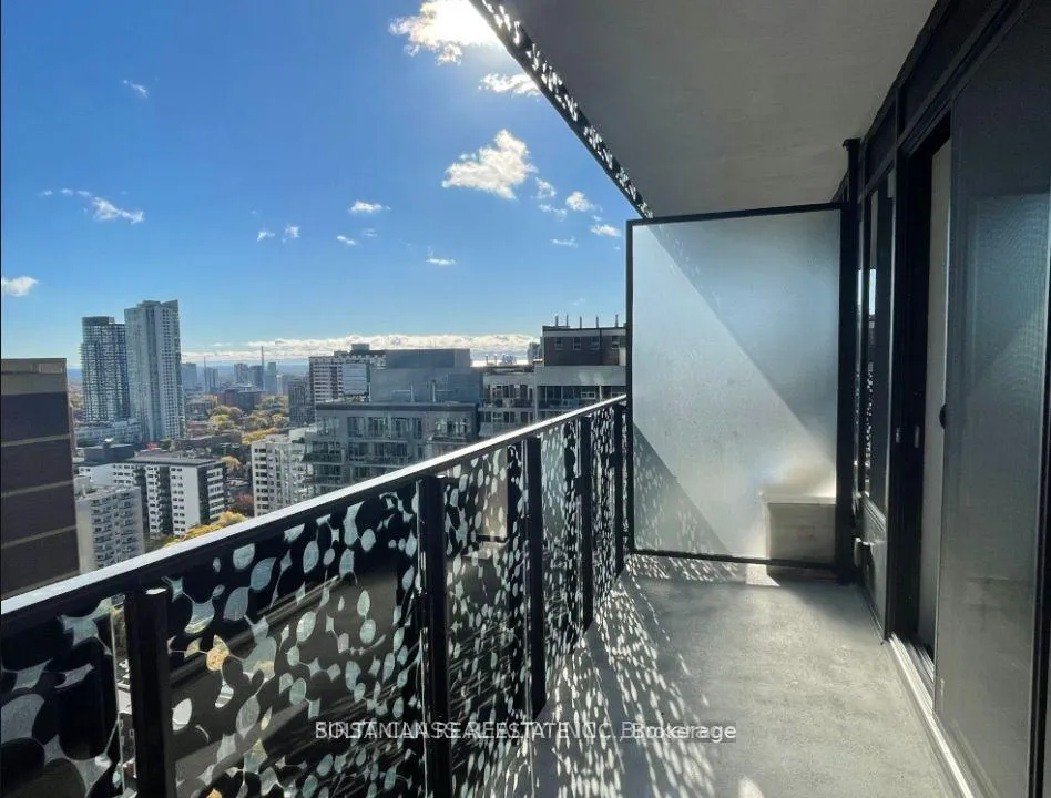 Photo 11 of Unit 3912, 55 Charles Street E, Toronto, Church-Yonge Corridor — HOMEH