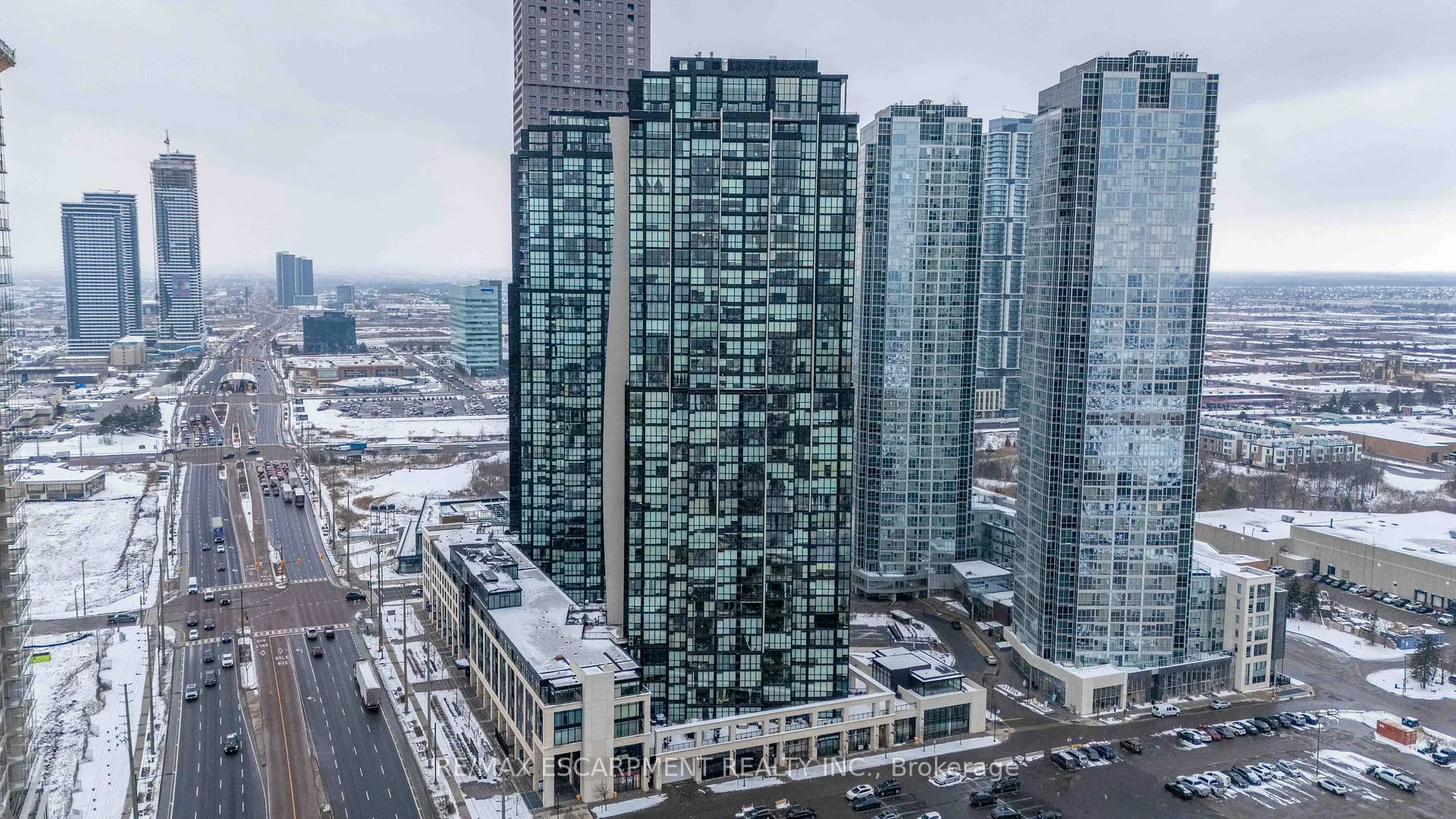 Photo 1 of Unit 2206, 2900 Highway 7, Vaughan, Concord — HOMEH