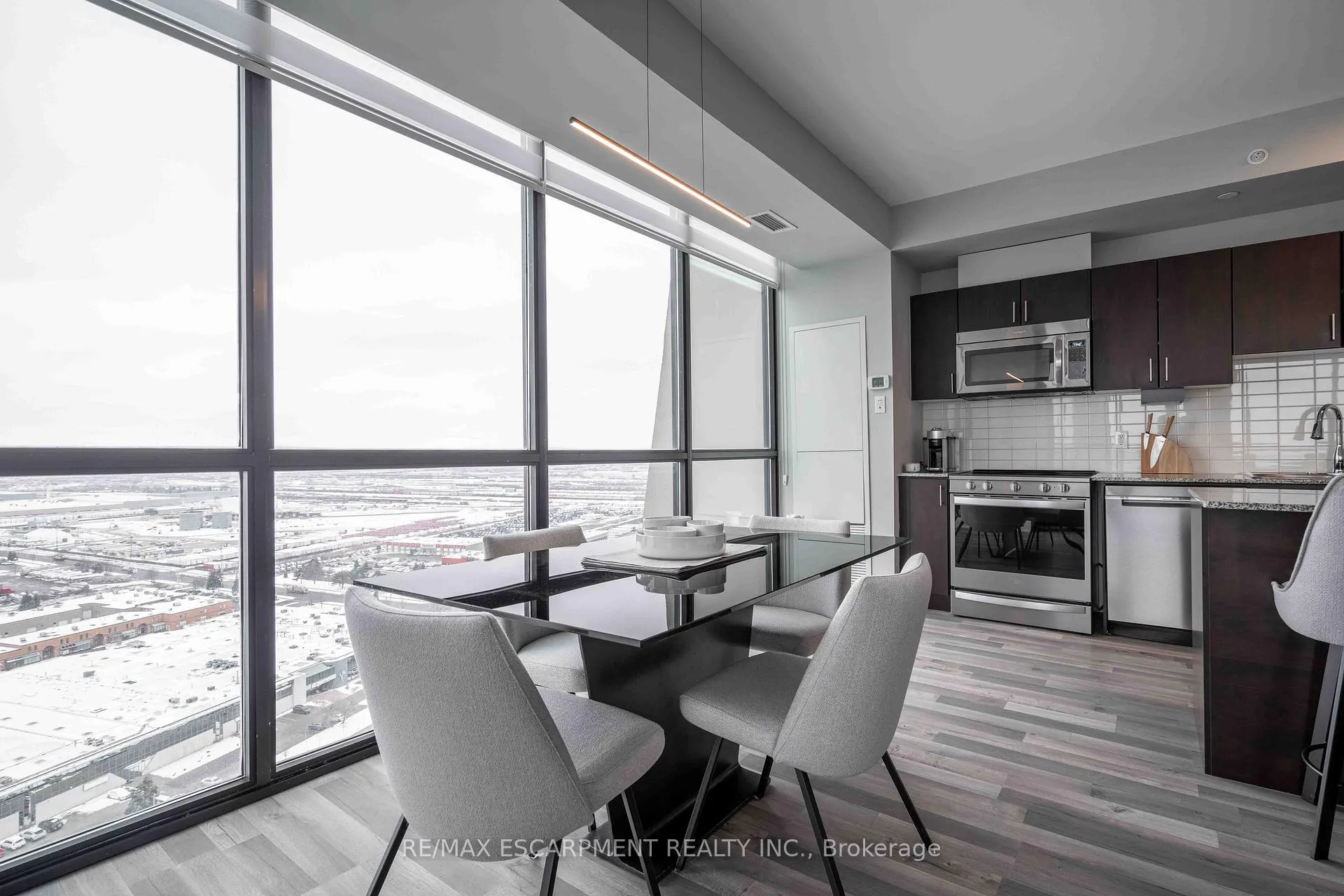 Photo 13 of Unit 2206, 2900 Highway 7, Vaughan, Concord — HOMEH