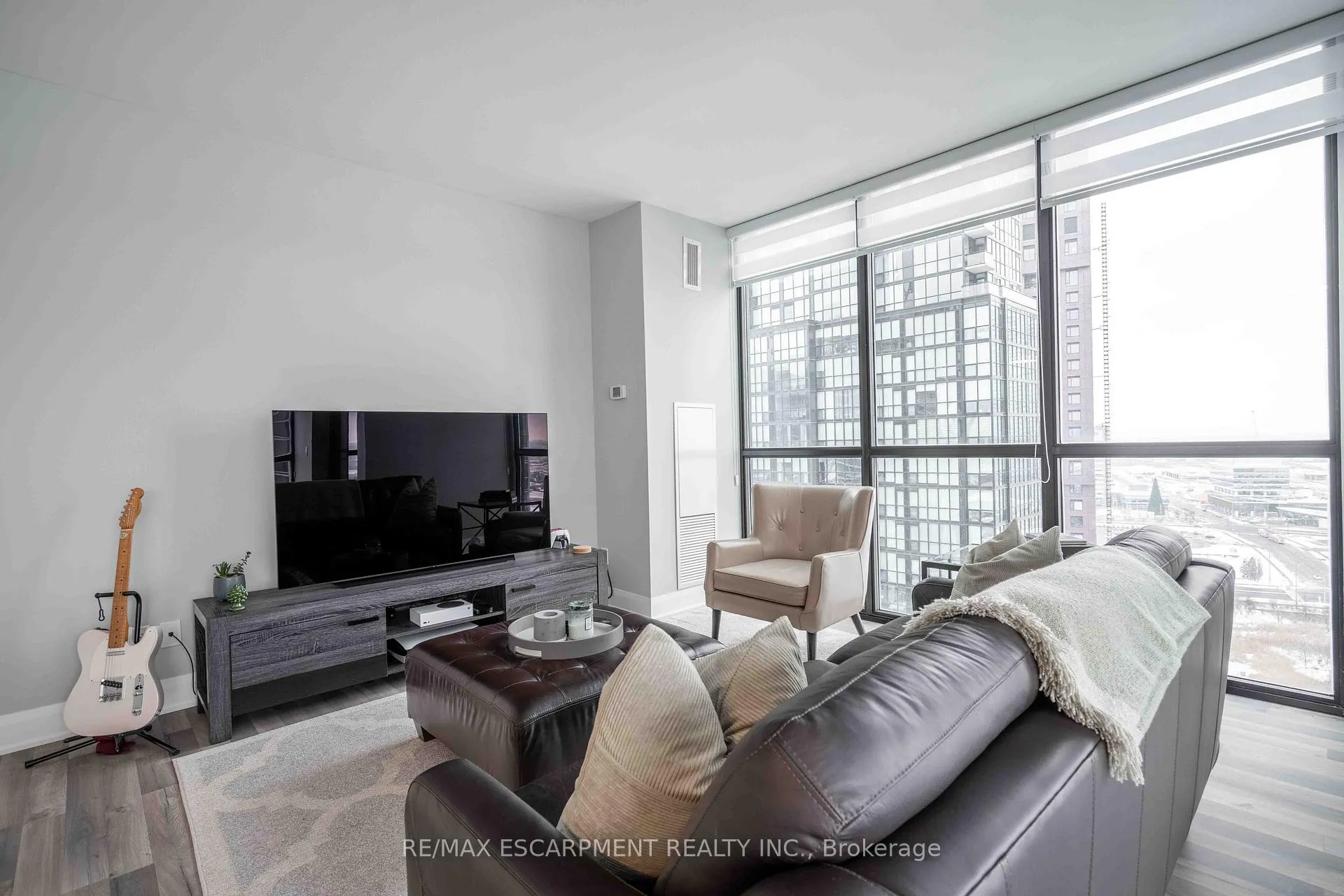 Photo 15 of Unit 2206, 2900 Highway 7, Vaughan, Concord — HOMEH