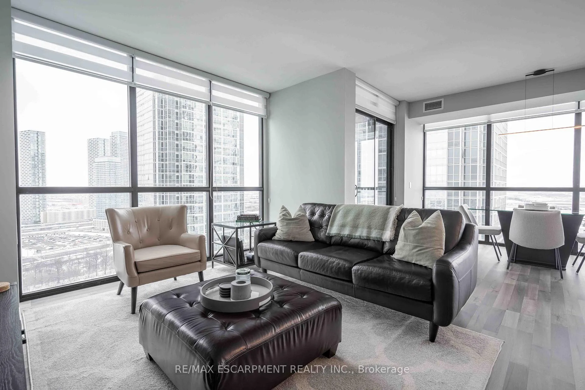 Photo 17 of Unit 2206, 2900 Highway 7, Vaughan, Concord — HOMEH