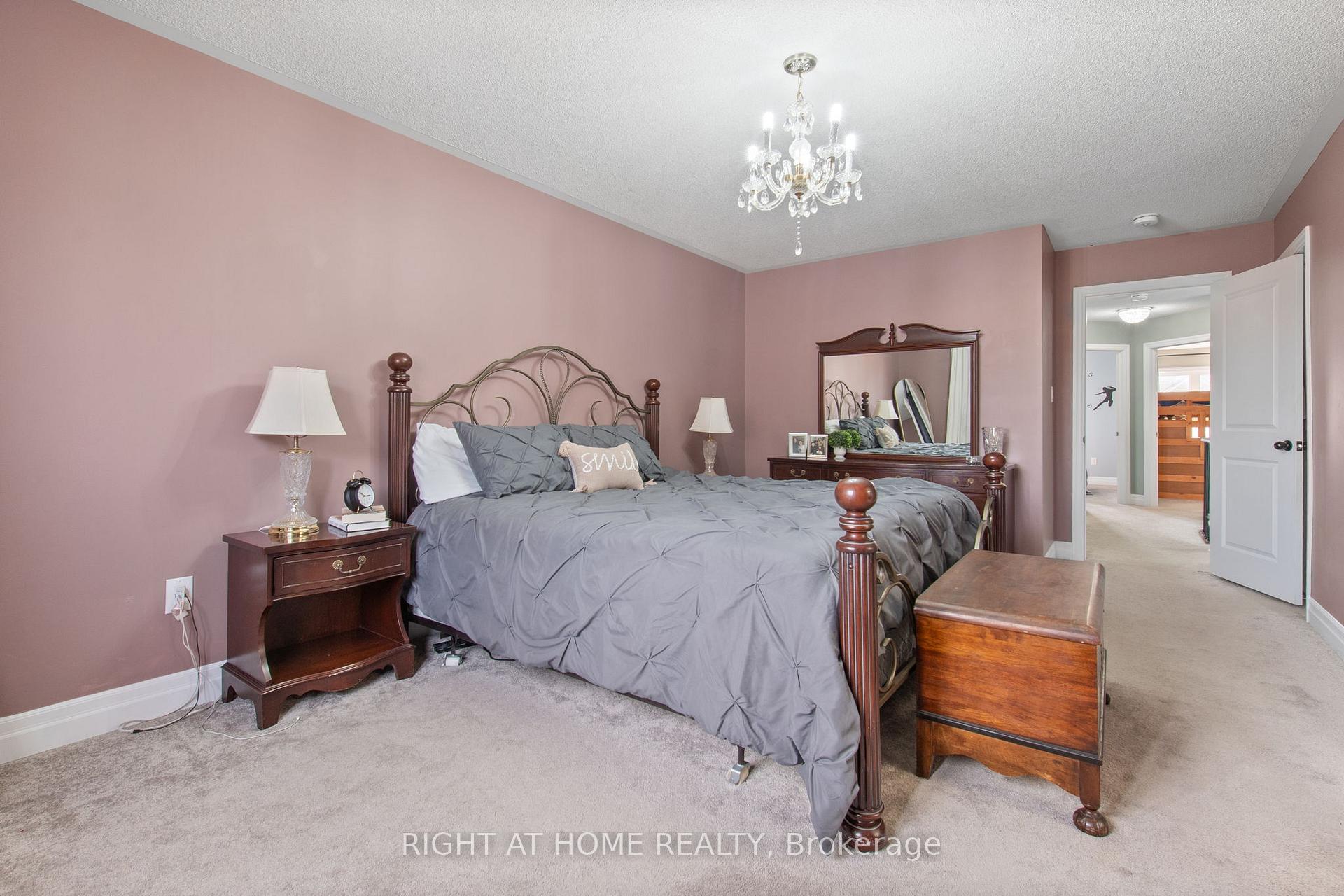 Photo 14 of 127 Wood Crescent, Essa, Angus — HOMEH