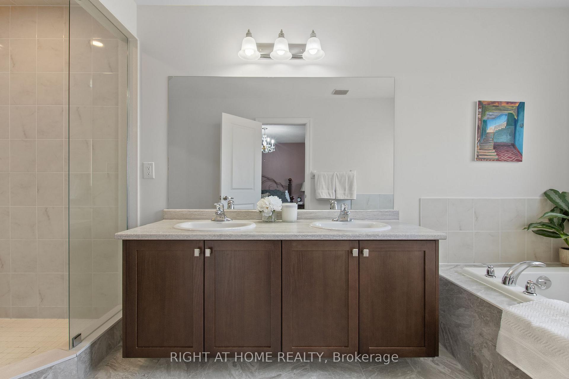 Photo 15 of 127 Wood Crescent, Essa, Angus — HOMEH