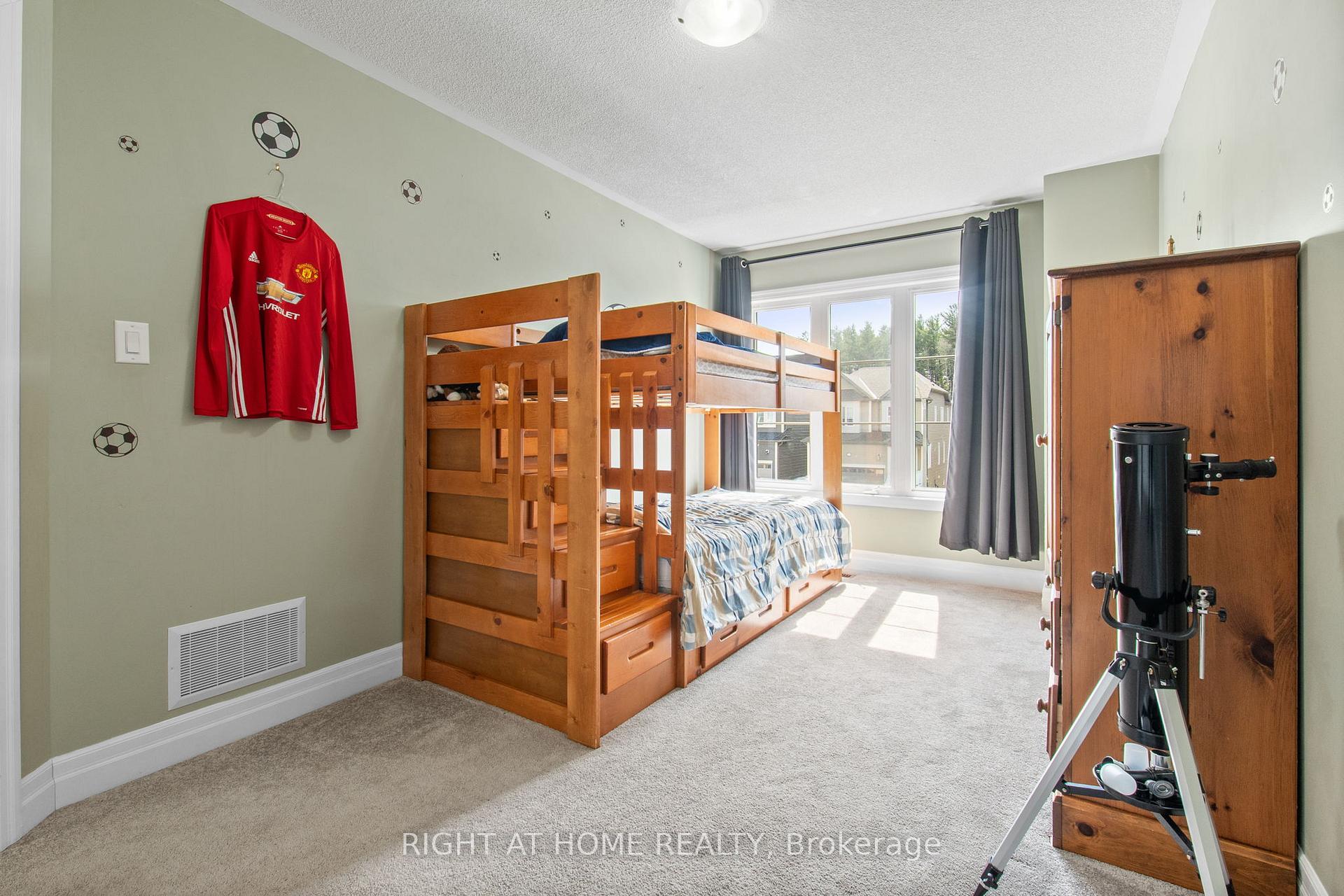 Photo 18 of 127 Wood Crescent, Essa, Angus — HOMEH