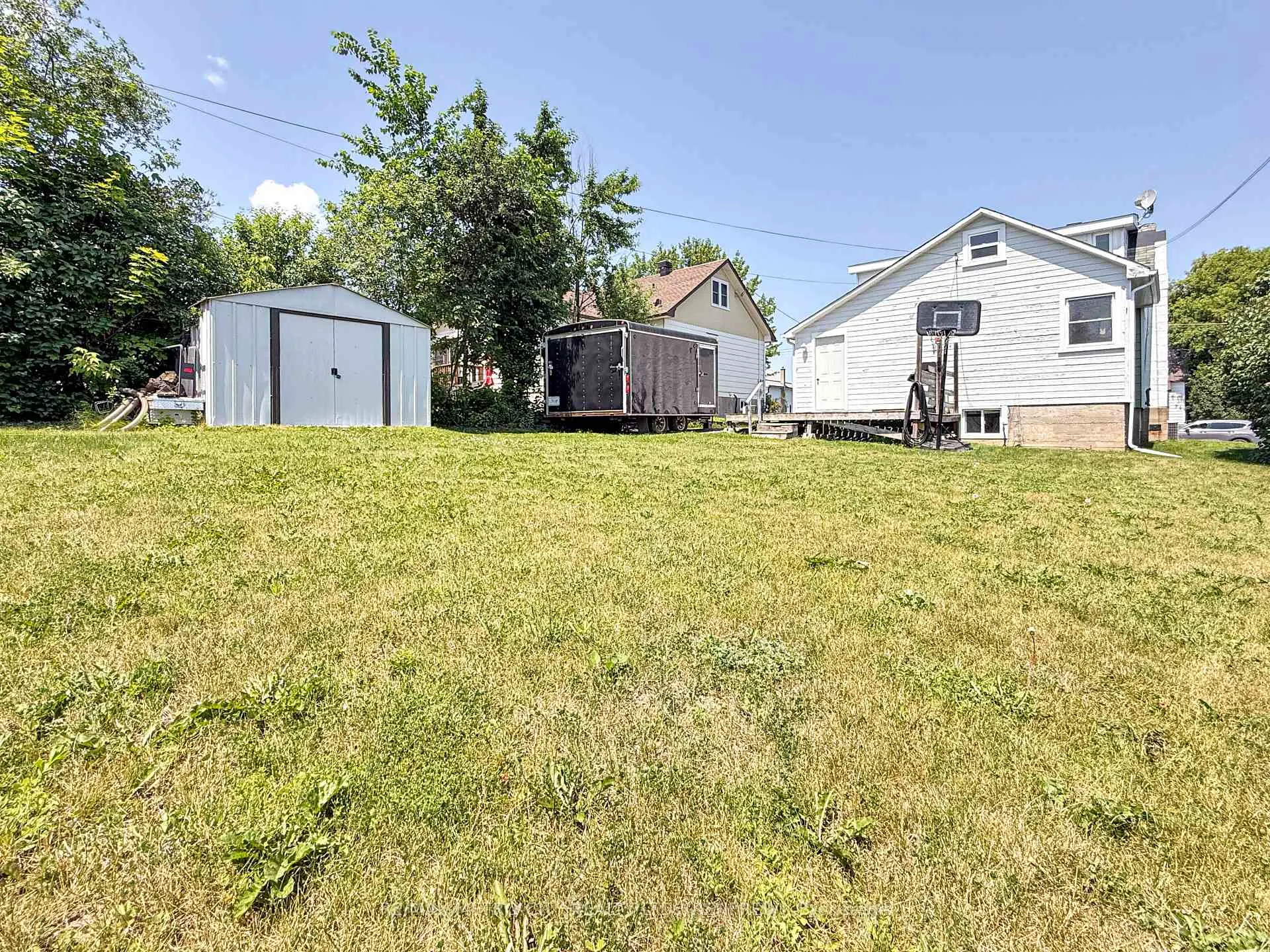 Photo 24 of 325 Joffre Avenue, Renfrew — HOMEH