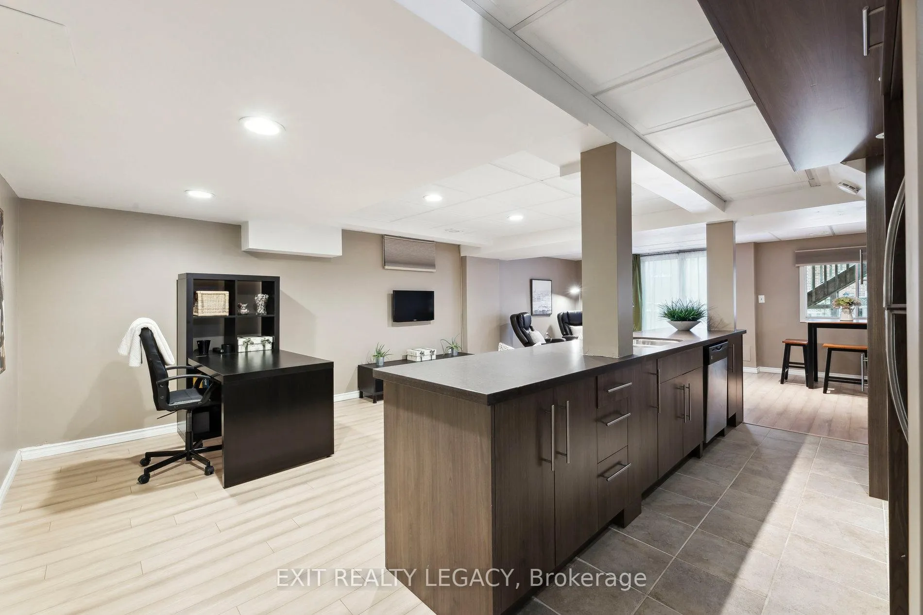 Photo 26 of 1586 Heathside Crescent, Pickering, Liverpool — HOMEH