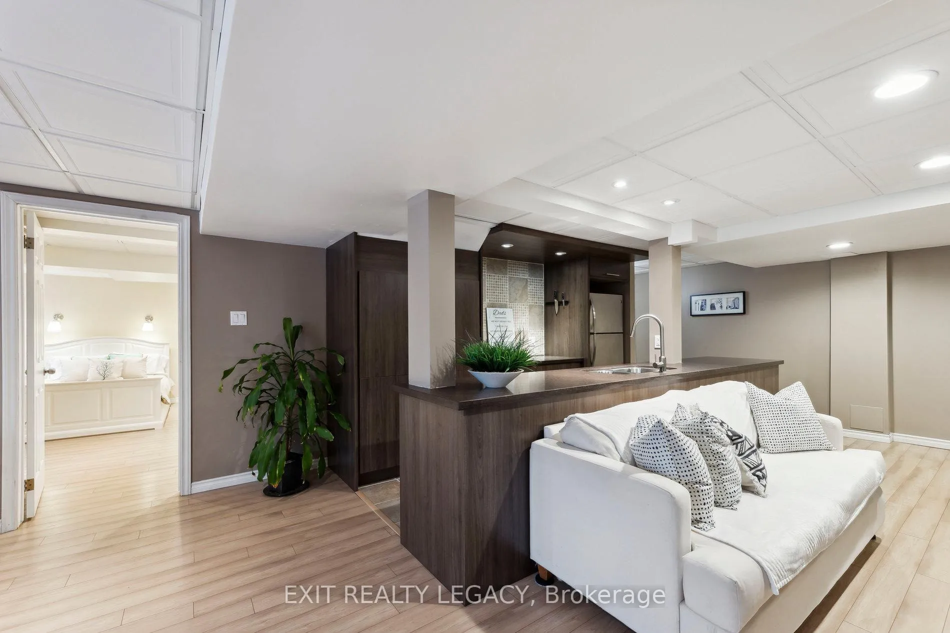 Photo 28 of 1586 Heathside Crescent, Pickering, Liverpool — HOMEH