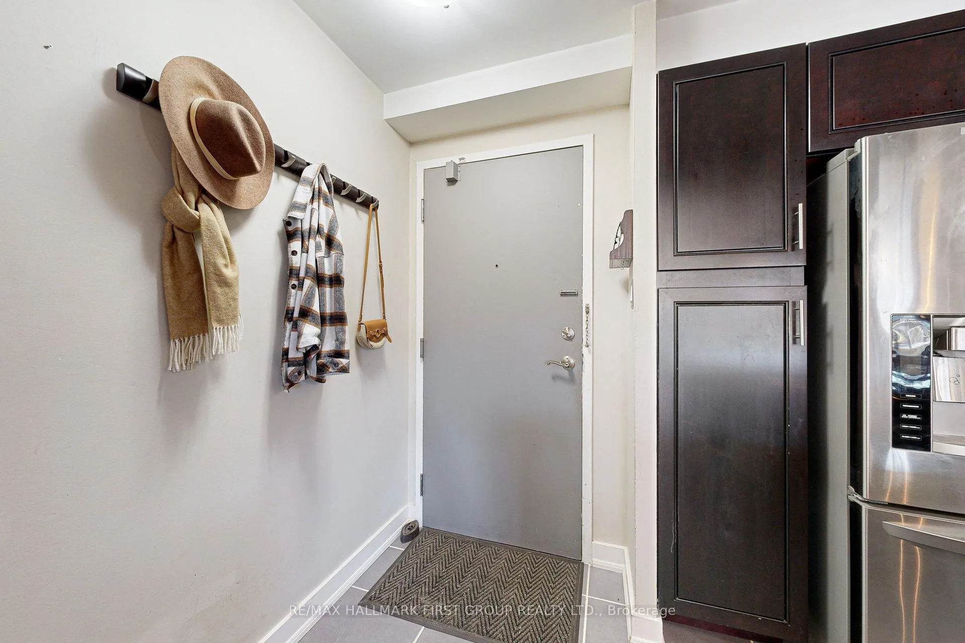 Photo 5 of Unit 106, 1540 Pickering Parkway, Pickering, Town Centre — HOMEH
