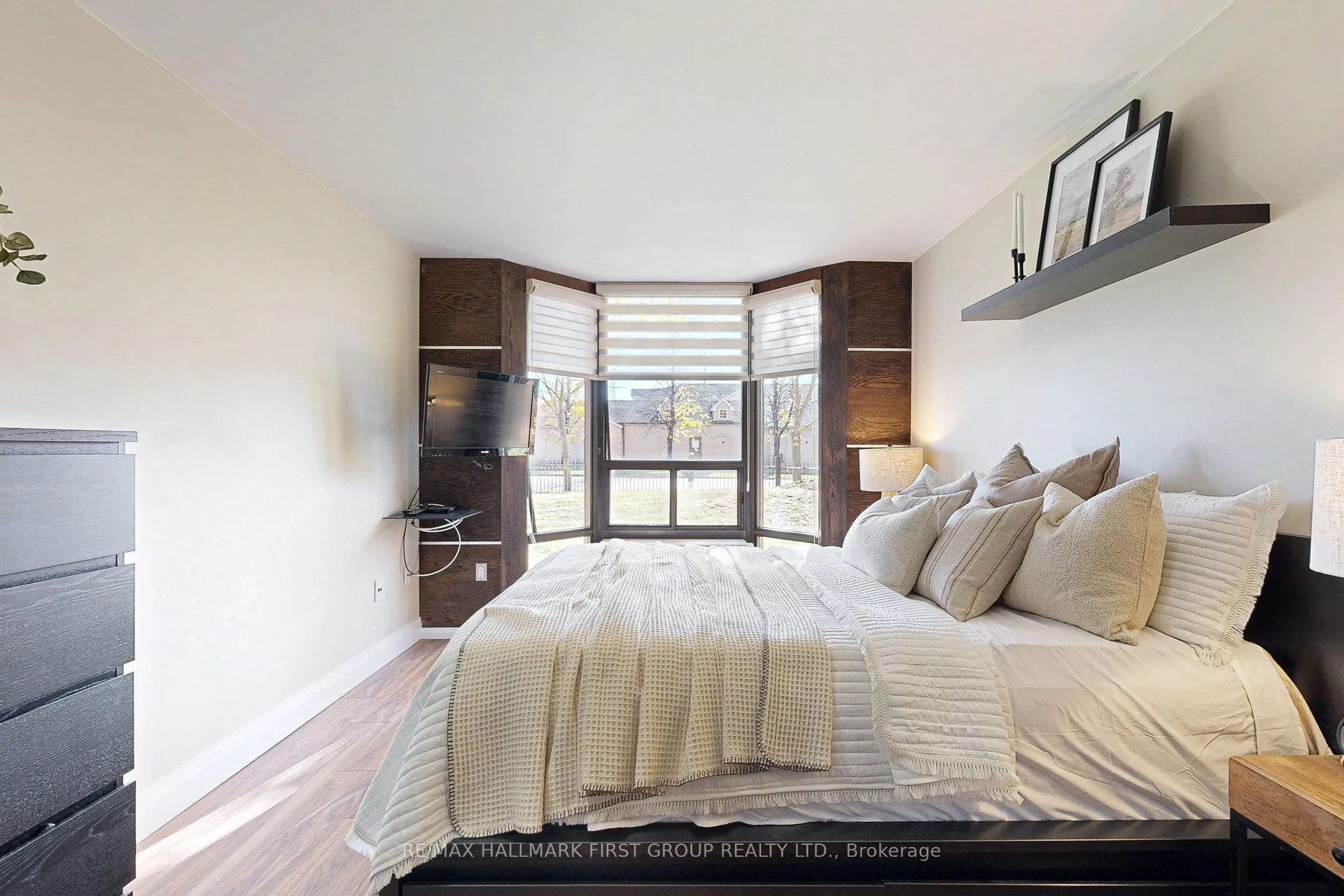 Photo 31 of Unit 106, 1540 Pickering Parkway, Pickering, Town Centre — HOMEH