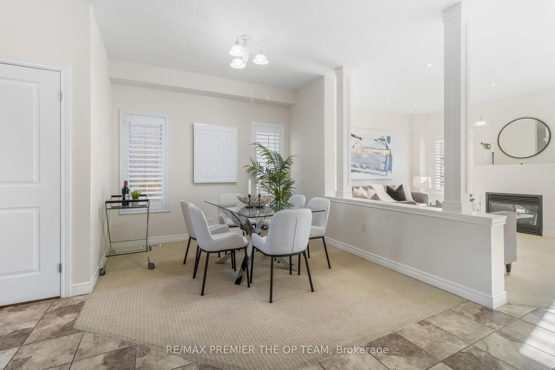 Photo 7 of 238 Medici Lane, Hamilton, Carpenter — HOMEH
