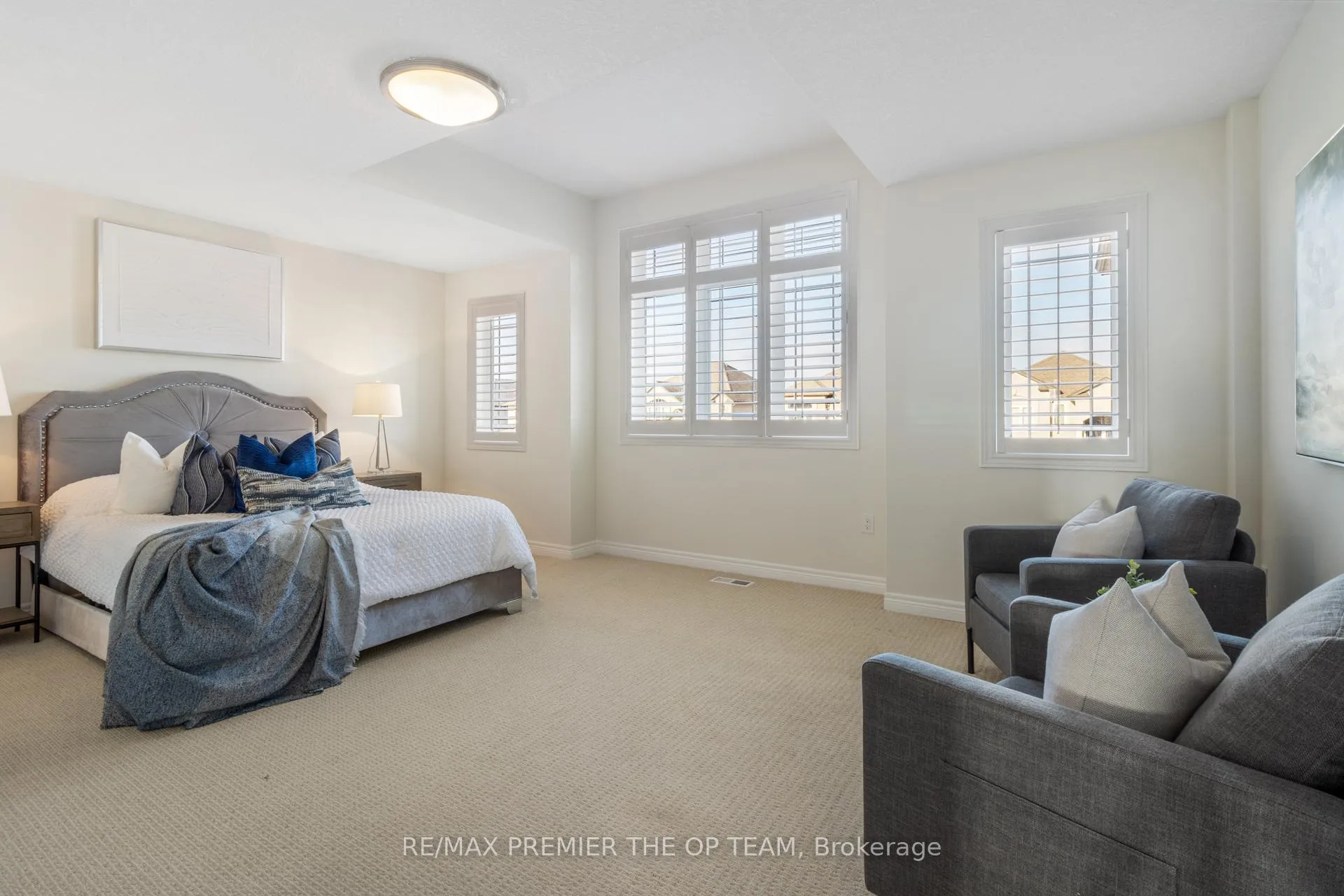 Photo 20 of 238 Medici Lane, Hamilton, Carpenter — HOMEH