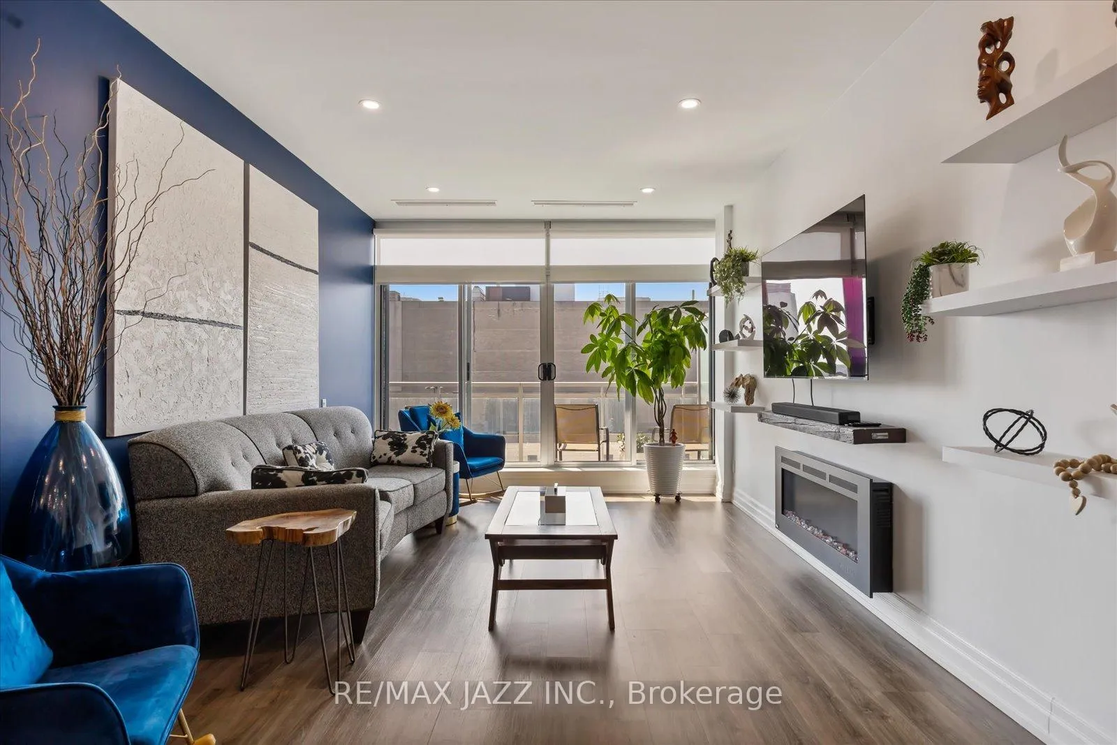 Photo 15 of Unit 608, 44 Bond Street W, Oshawa, O'Neill — HOMEH