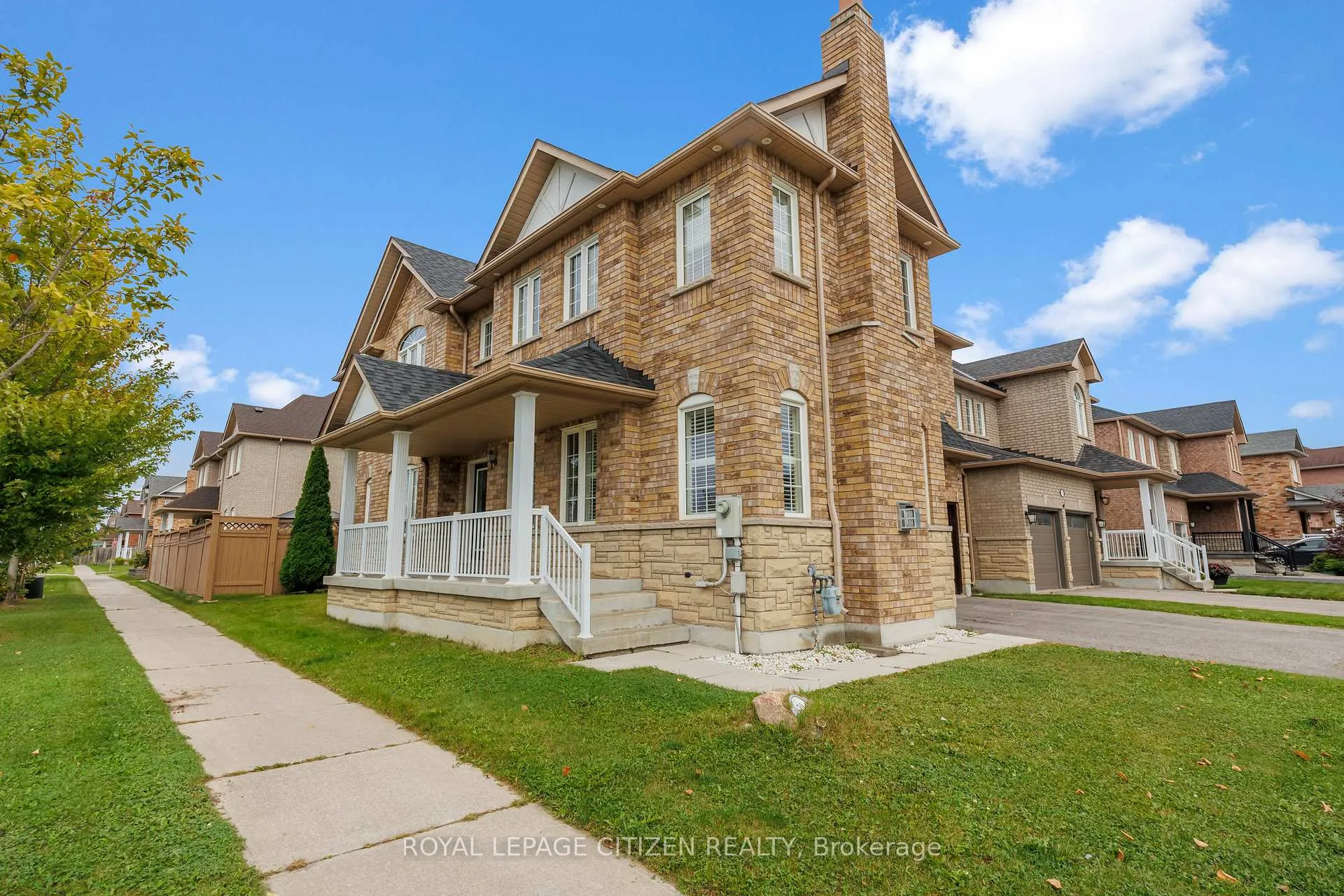 Photo 24 of 29 Peterkin Road, Markham, Greensborough — HOMEH