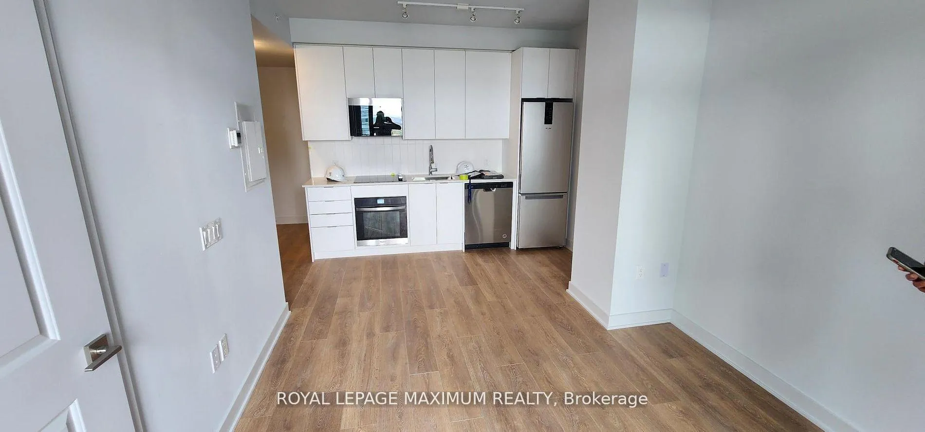 Photo 6 of Unit 1512, 2920 Highway 7 Road, Vaughan, Concord — HOMEH