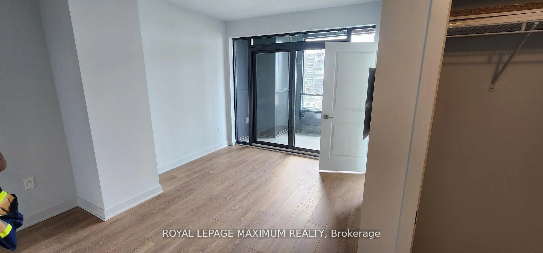 Photo 8 of Unit 1512, 2920 Highway 7 Road, Vaughan, Concord — HOMEH
