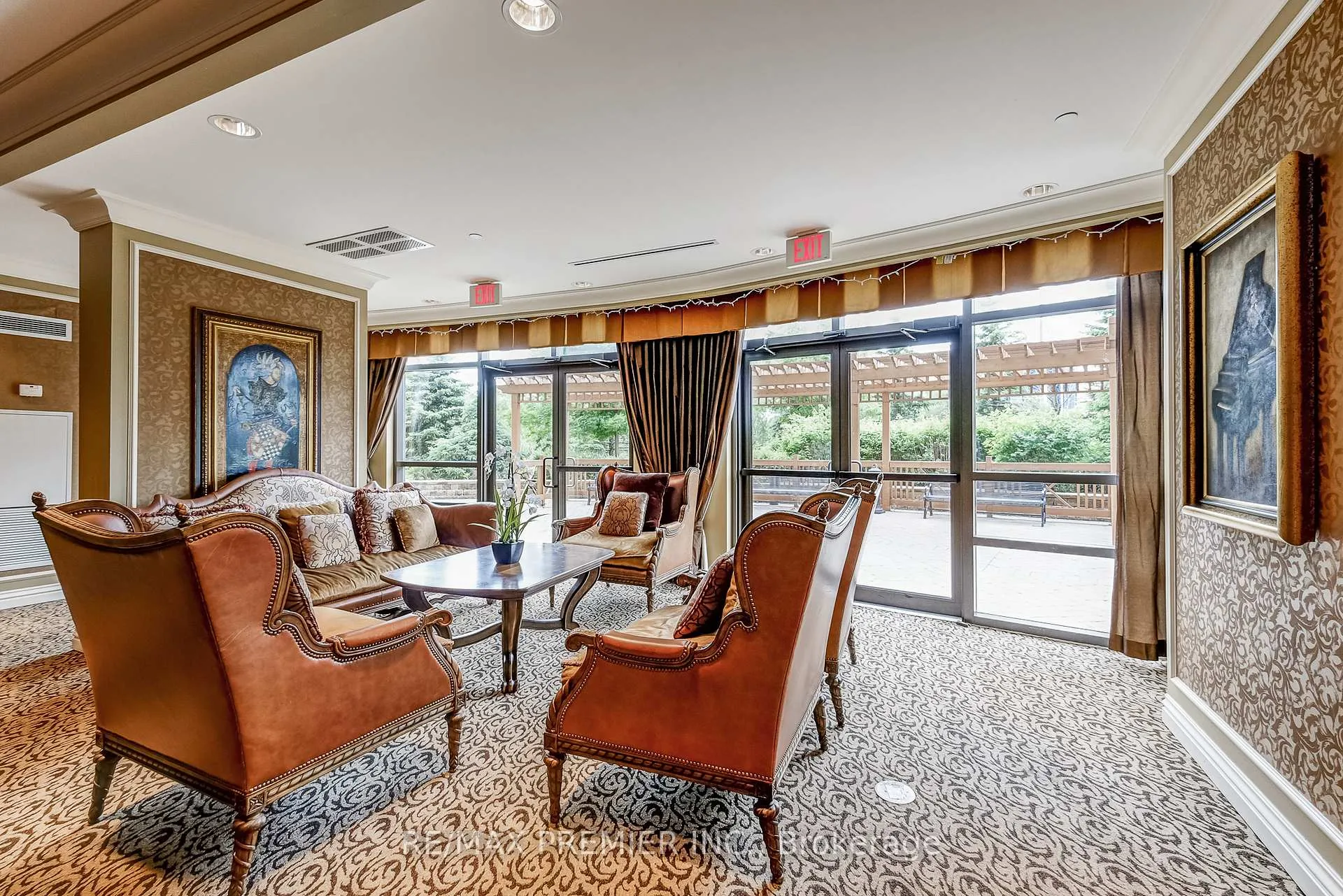 Photo 33 of Unit 208, 9235 Jane Street, Vaughan, Maple — HOMEH