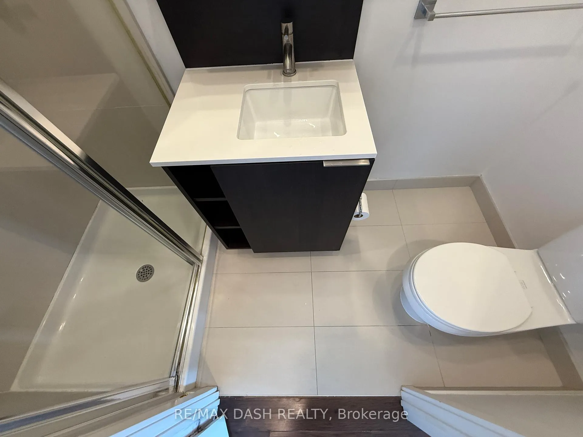 Photo 6 of Unit 2411, 170 Sumach Street, Toronto, Regent Park — HOMEH
